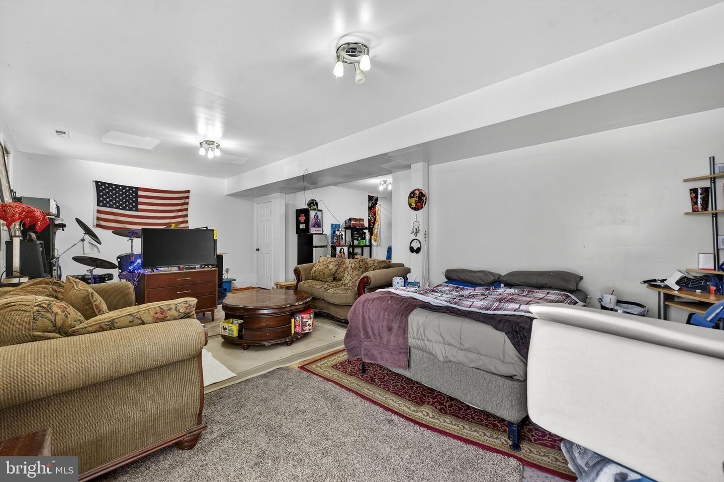 6700 YATES FORD RD, MANASSAS, Virginia 20111, 5 Bedrooms Bedrooms, ,3 BathroomsBathrooms,Residential,For sale,6700 YATES FORD RD,VAPW2111774 MLS # VAPW2111774