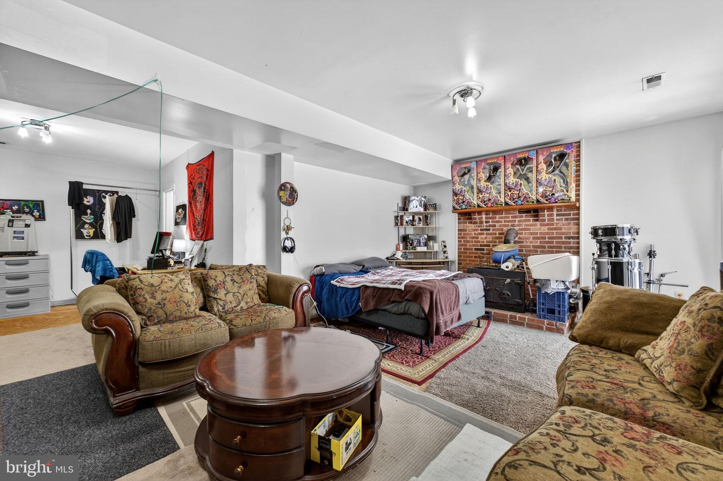 6700 YATES FORD RD, MANASSAS, Virginia 20111, 5 Bedrooms Bedrooms, ,3 BathroomsBathrooms,Residential,For sale,6700 YATES FORD RD,VAPW2111774 MLS # VAPW2111774