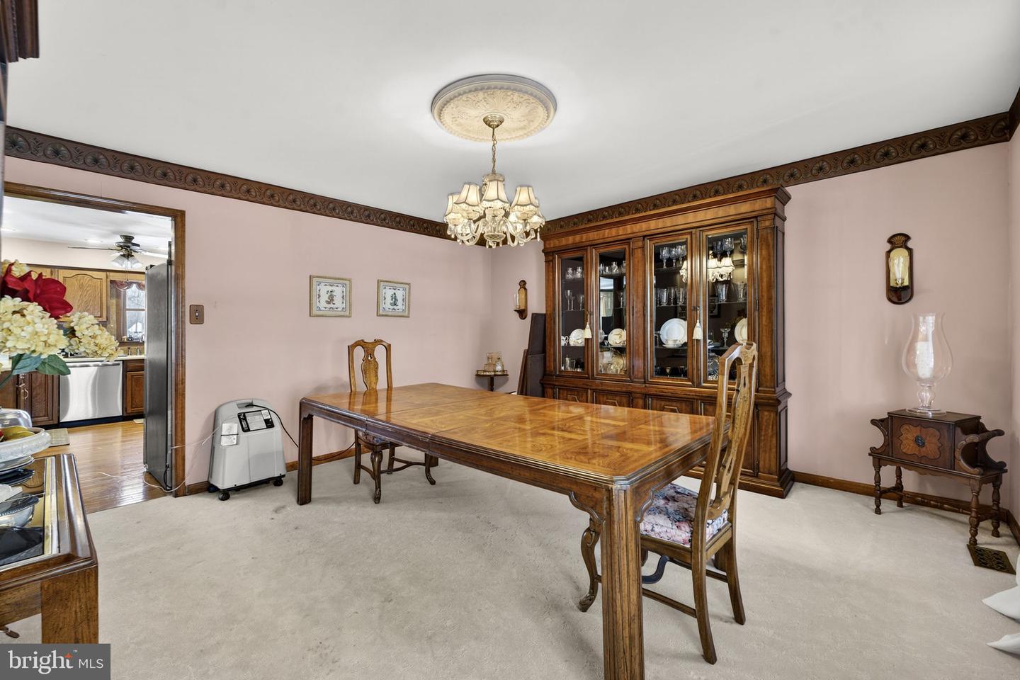 6700 YATES FORD RD, MANASSAS, Virginia 20111, 5 Bedrooms Bedrooms, ,3 BathroomsBathrooms,Residential,For sale,6700 YATES FORD RD,VAPW2111774 MLS # VAPW2111774