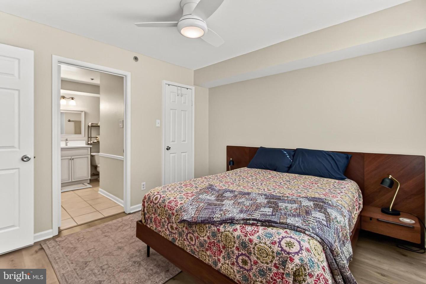 3307 WYNDHAM CIR #1164, ALEXANDRIA, Virginia 22302, 1 Bedroom Bedrooms, ,1 BathroomBathrooms,Residential,For sale,3307 WYNDHAM CIR #1164,VAAX2053750 MLS # VAAX2053750