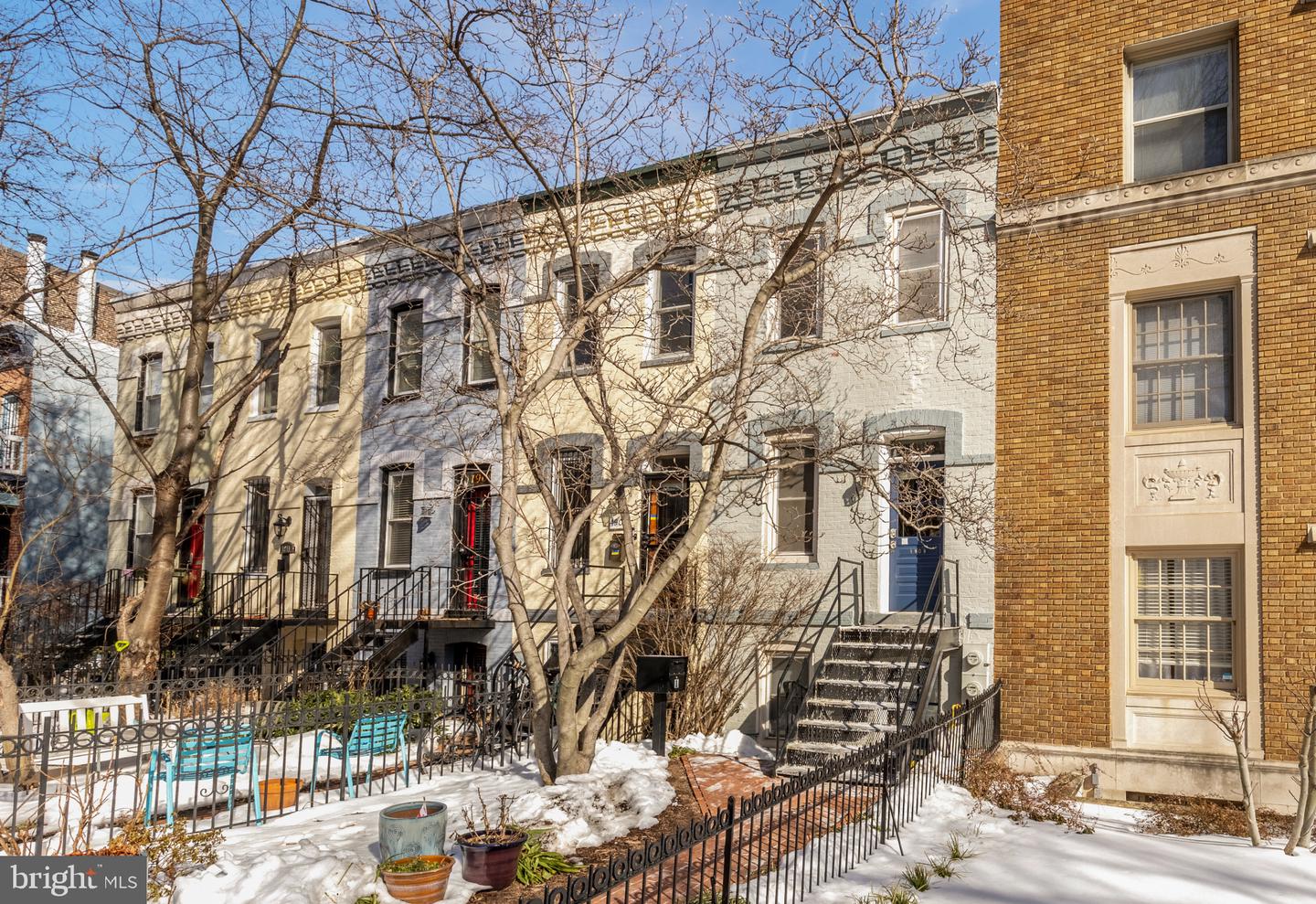 1905 17TH ST NW, WASHINGTON, District Of Columbia 20009, 3 Bedrooms Bedrooms, ,2 BathroomsBathrooms,Residential,For sale,1905 17TH ST NW,DCDC2244424 MLS # DCDC2244424