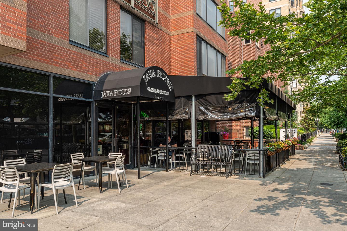 1905 17TH ST NW, WASHINGTON, District Of Columbia 20009, 3 Bedrooms Bedrooms, ,2 BathroomsBathrooms,Residential,For sale,1905 17TH ST NW,DCDC2244424 MLS # DCDC2244424