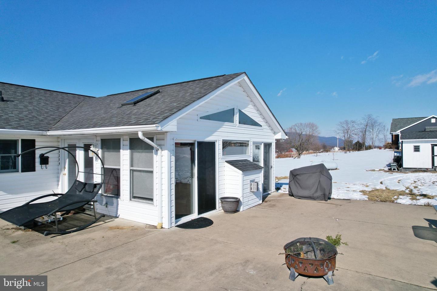 8284 BACK RD, MAURERTOWN, Virginia 22644, 3 Bedrooms Bedrooms, ,2 BathroomsBathrooms,Residential,For sale,8284 BACK RD,VASH2013506 MLS # VASH2013506