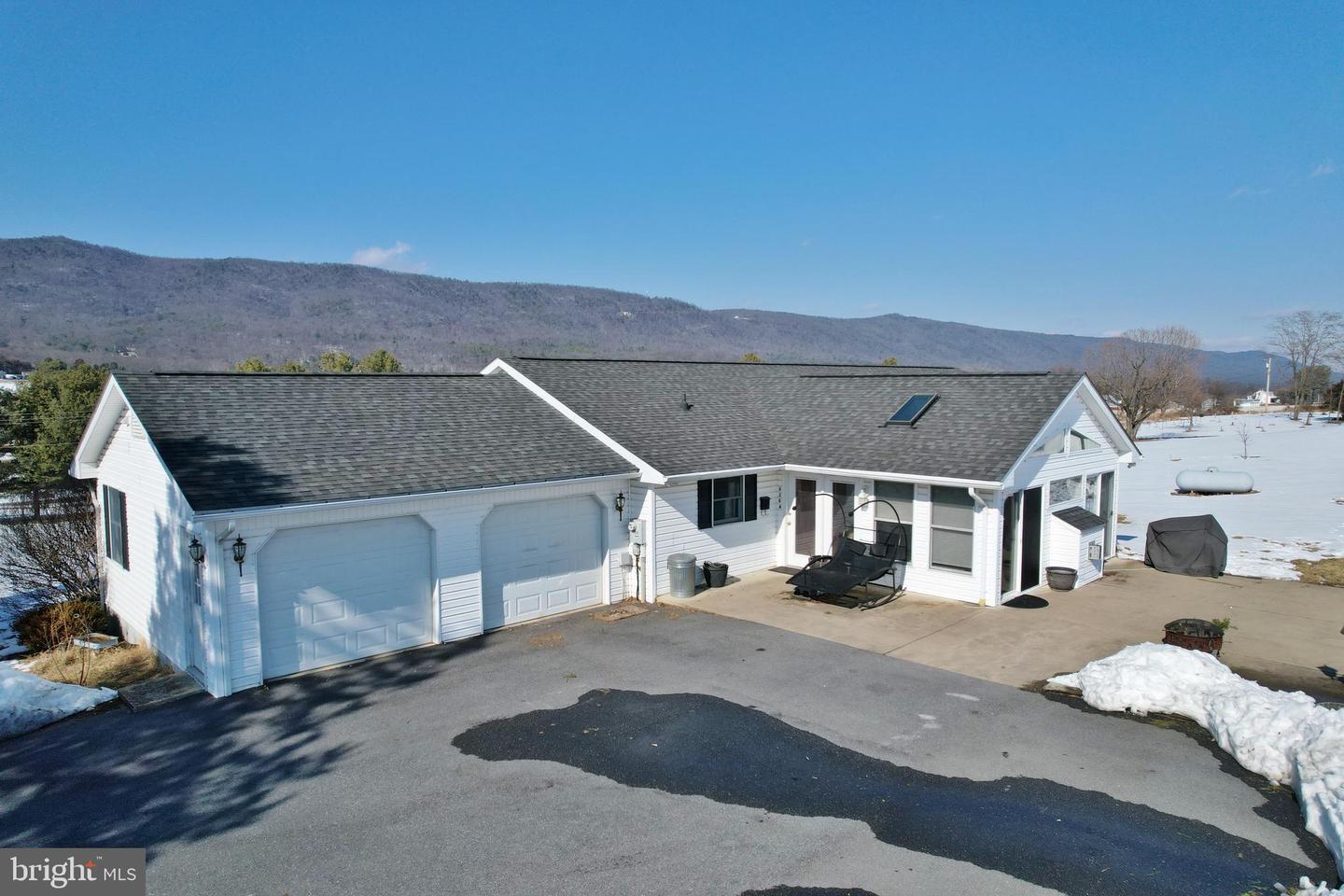 8284 BACK RD, MAURERTOWN, Virginia 22644, 3 Bedrooms Bedrooms, ,2 BathroomsBathrooms,Residential,For sale,8284 BACK RD,VASH2013506 MLS # VASH2013506