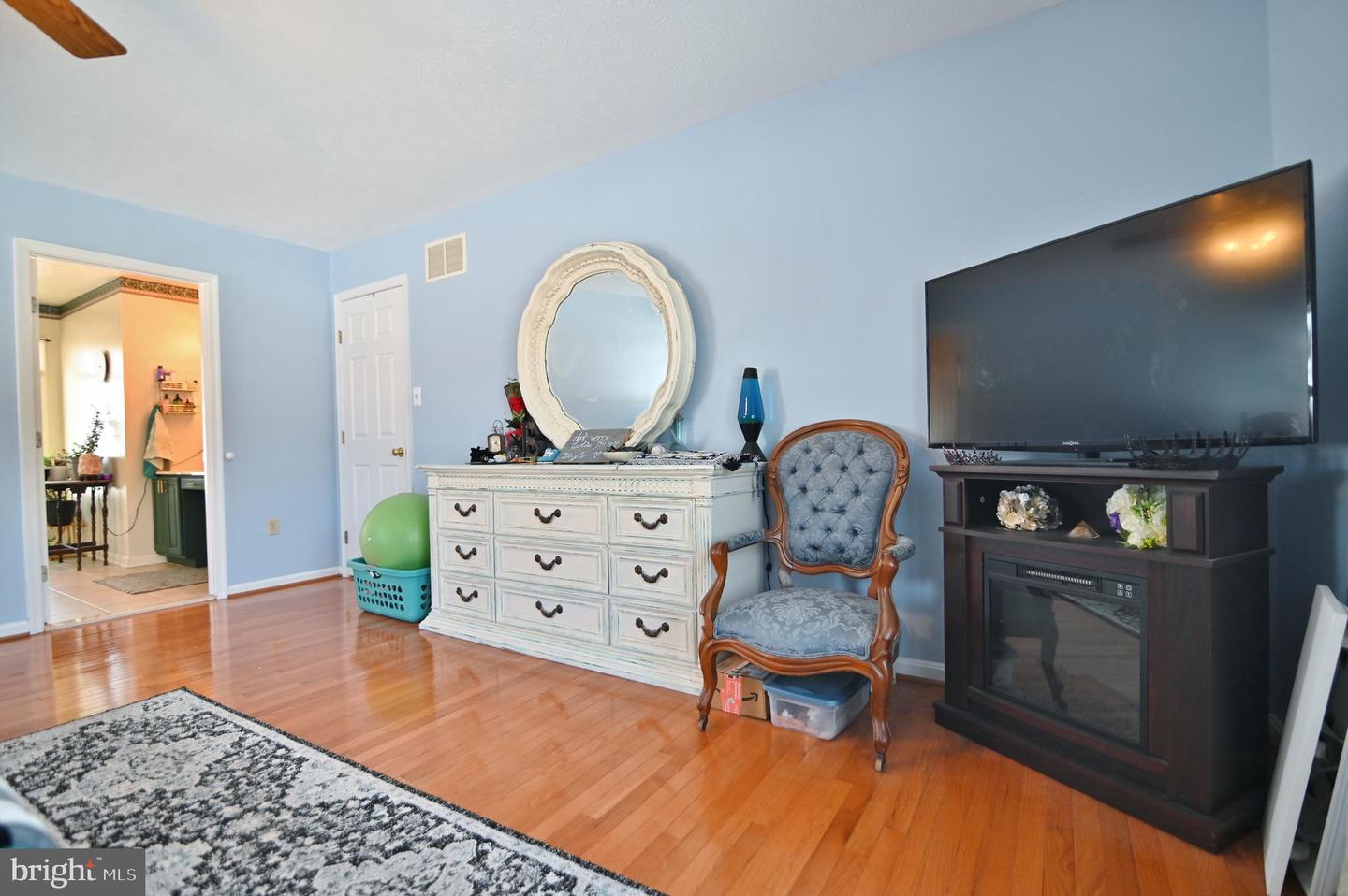 8284 BACK RD, MAURERTOWN, Virginia 22644, 3 Bedrooms Bedrooms, ,2 BathroomsBathrooms,Residential,For sale,8284 BACK RD,VASH2013506 MLS # VASH2013506