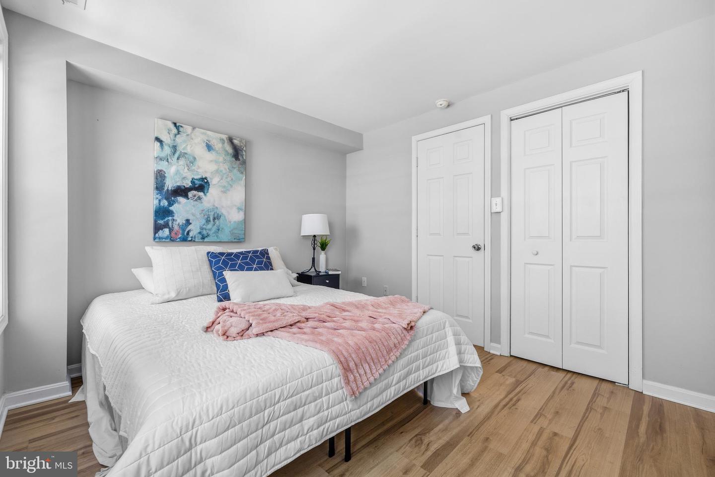 907 8TH ST NE, WASHINGTON, District Of Columbia 20002, 2 Bedrooms Bedrooms, ,2 BathroomsBathrooms,Residential,For sale,907 8TH ST NE,DCDC2244498 MLS # DCDC2244498