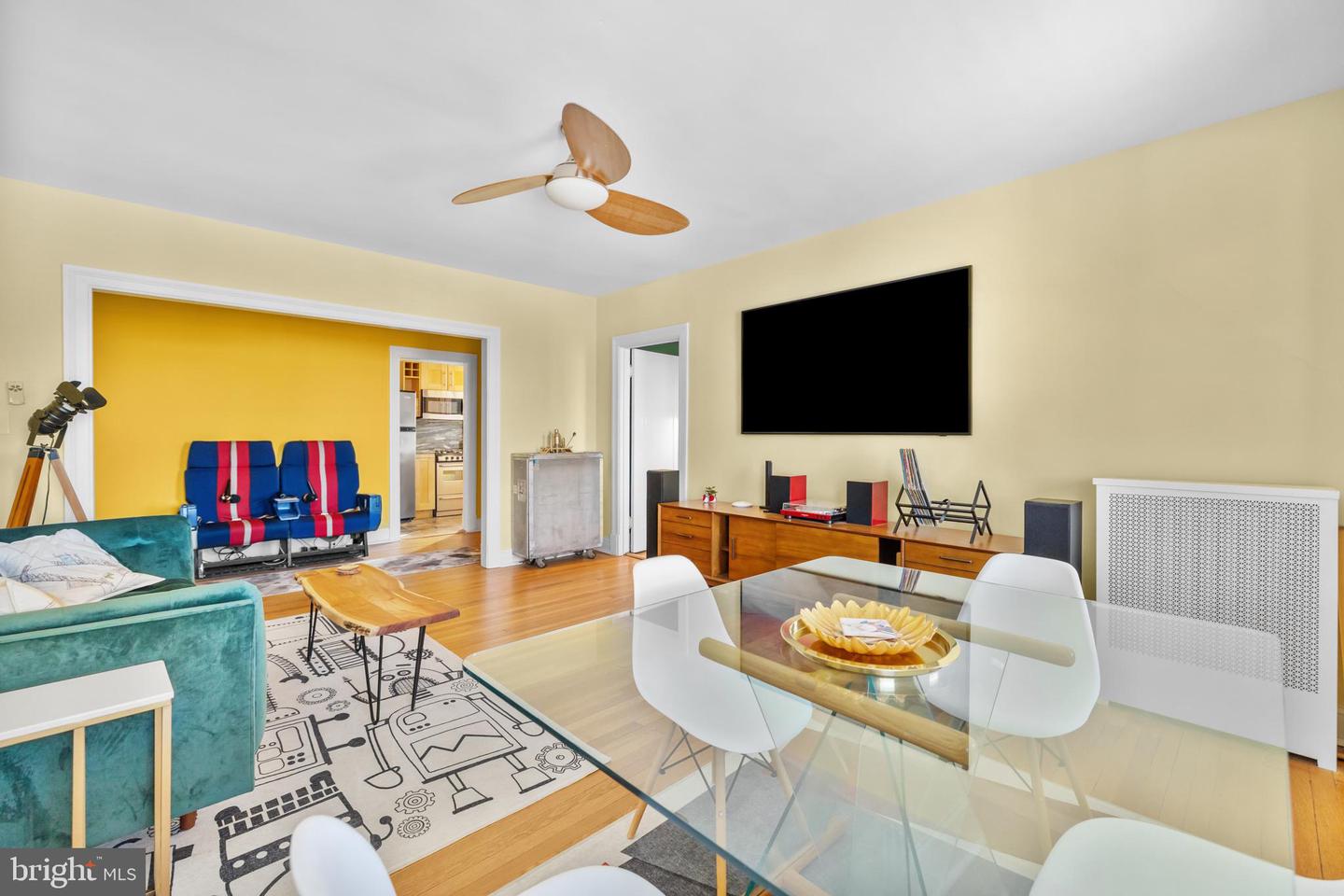 1915 16TH ST NW #501, WASHINGTON, District Of Columbia 20009, 1 Bedroom Bedrooms, ,1 BathroomBathrooms,Residential,For sale,1915 16TH ST NW #501,DCDC2244540 MLS # DCDC2244540