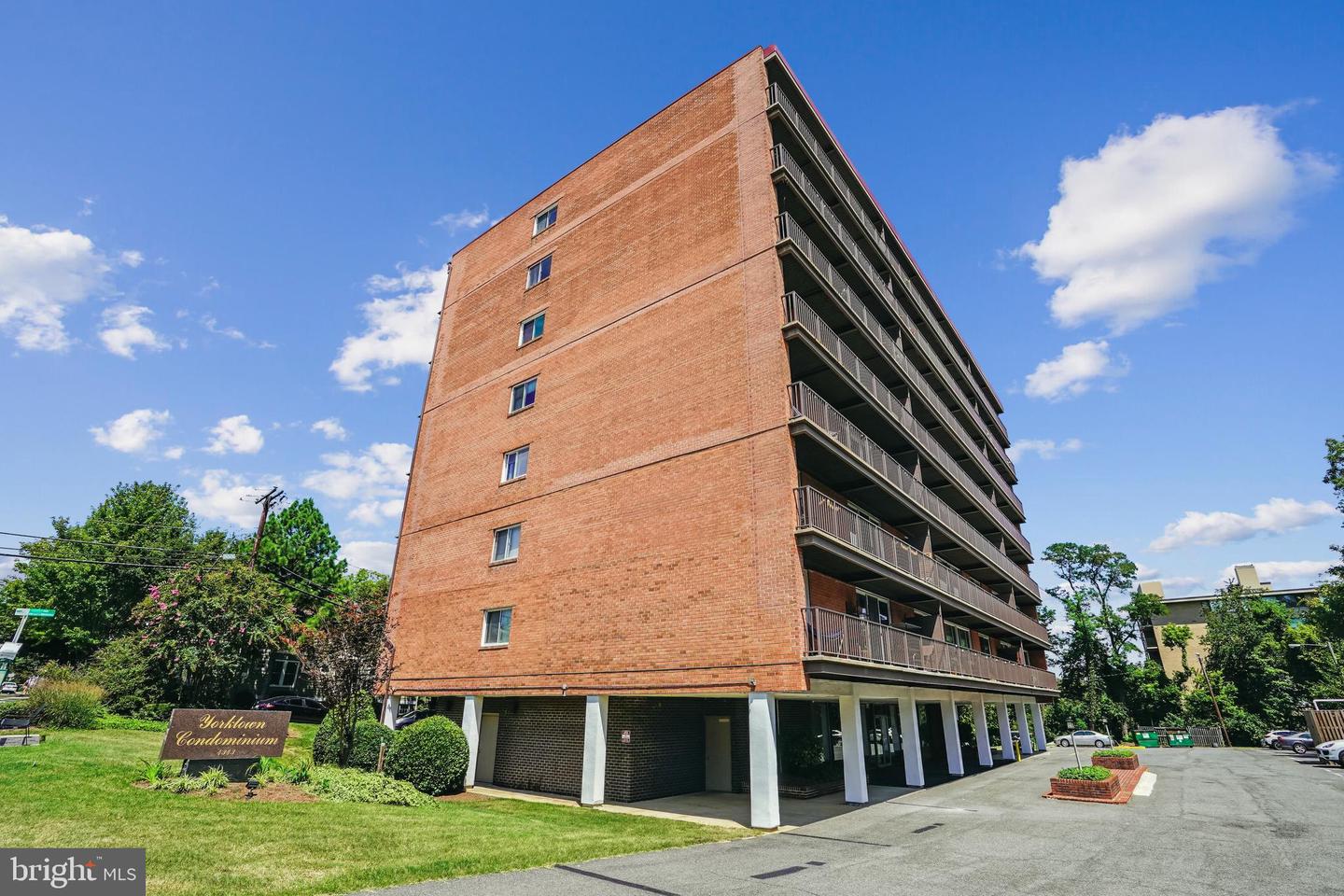 4343 CHERRY HILL RD ##705, ARLINGTON, Virginia 22207, 2 Bedrooms Bedrooms, 5 Rooms Rooms,1 BathroomBathrooms,Residential,For sale,4343 CHERRY HILL RD ##705,VAAR2068462 MLS # VAAR2068462