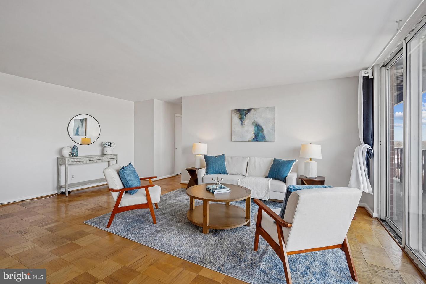 4343 CHERRY HILL RD ##705, ARLINGTON, Virginia 22207, 2 Bedrooms Bedrooms, 5 Rooms Rooms,1 BathroomBathrooms,Residential,For sale,4343 CHERRY HILL RD ##705,VAAR2068462 MLS # VAAR2068462