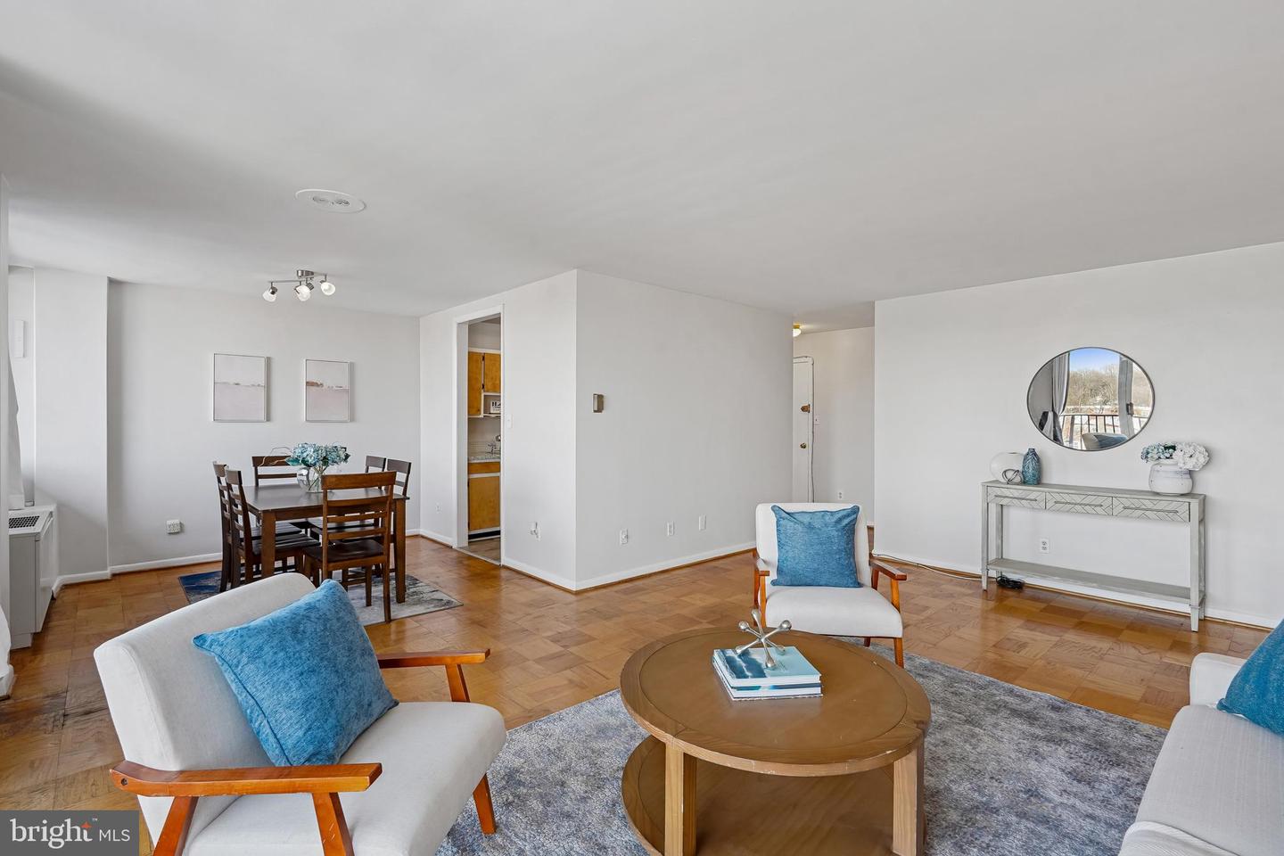 4343 CHERRY HILL RD ##705, ARLINGTON, Virginia 22207, 2 Bedrooms Bedrooms, 5 Rooms Rooms,1 BathroomBathrooms,Residential,For sale,4343 CHERRY HILL RD ##705,VAAR2068462 MLS # VAAR2068462