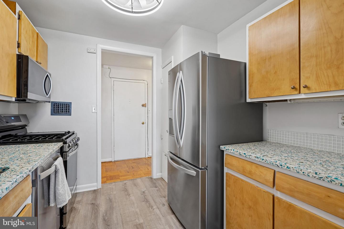 4343 CHERRY HILL RD ##705, ARLINGTON, Virginia 22207, 2 Bedrooms Bedrooms, 5 Rooms Rooms,1 BathroomBathrooms,Residential,For sale,4343 CHERRY HILL RD ##705,VAAR2068462 MLS # VAAR2068462