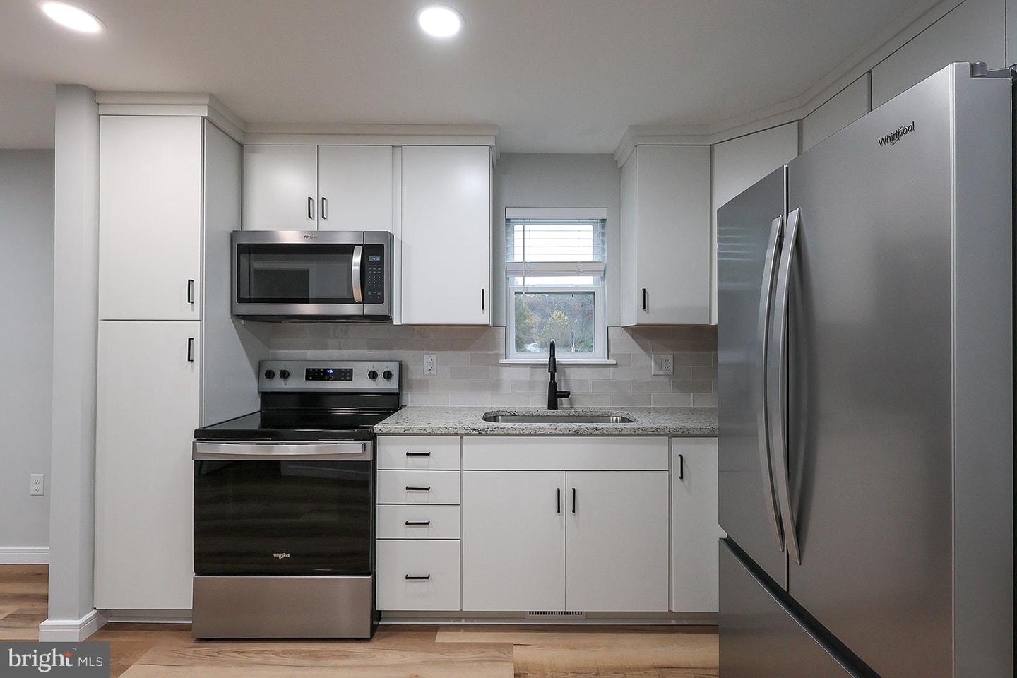 177 DICKS HOLLOW RD, WINCHESTER, Virginia 22603, 2 Bedrooms Bedrooms, ,1 BathroomBathrooms,Residential,For sale,177 DICKS HOLLOW RD,VAFV2039402 MLS # VAFV2039402