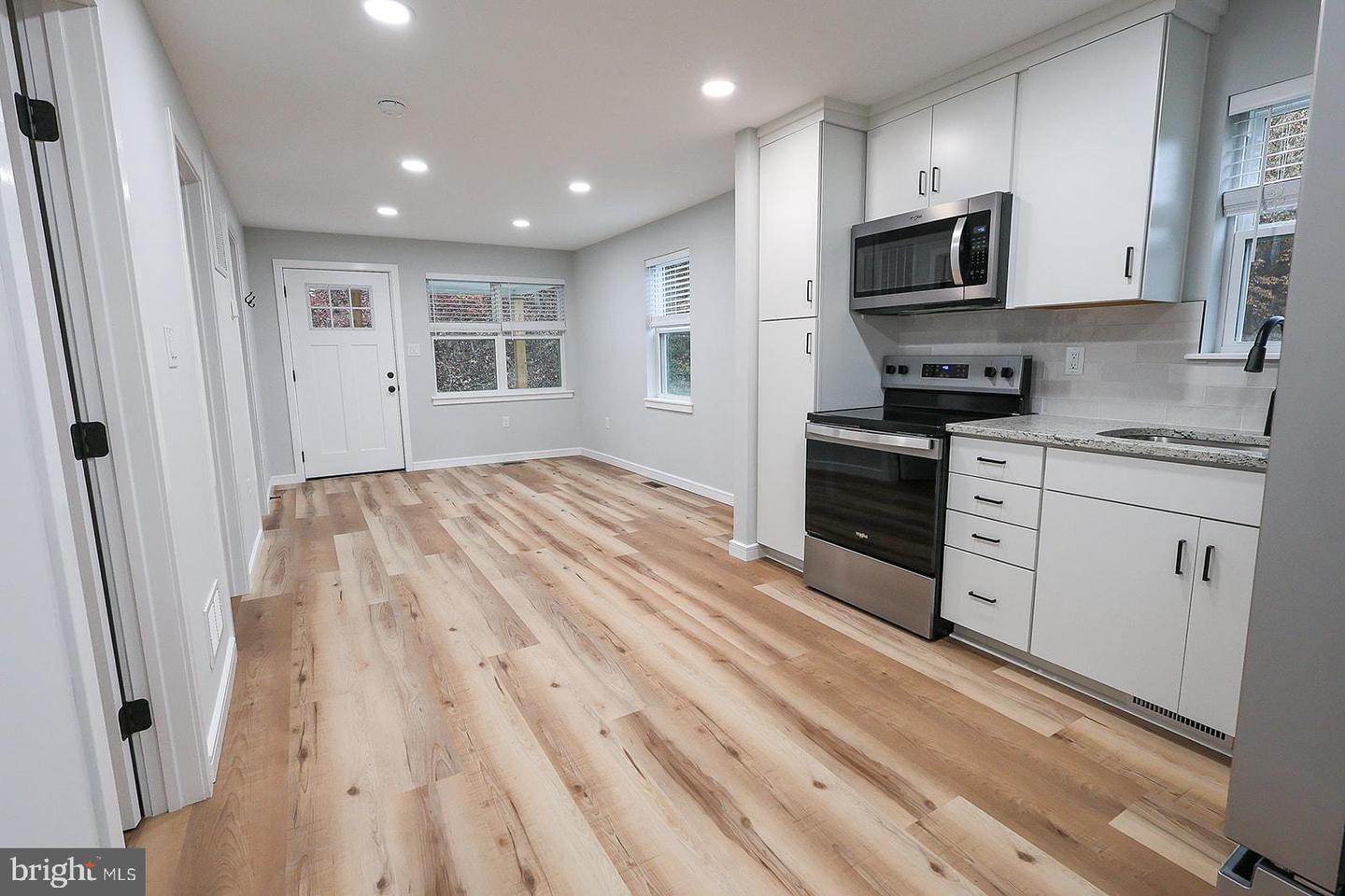 177 DICKS HOLLOW RD, WINCHESTER, Virginia 22603, 2 Bedrooms Bedrooms, ,1 BathroomBathrooms,Residential,For sale,177 DICKS HOLLOW RD,VAFV2039402 MLS # VAFV2039402