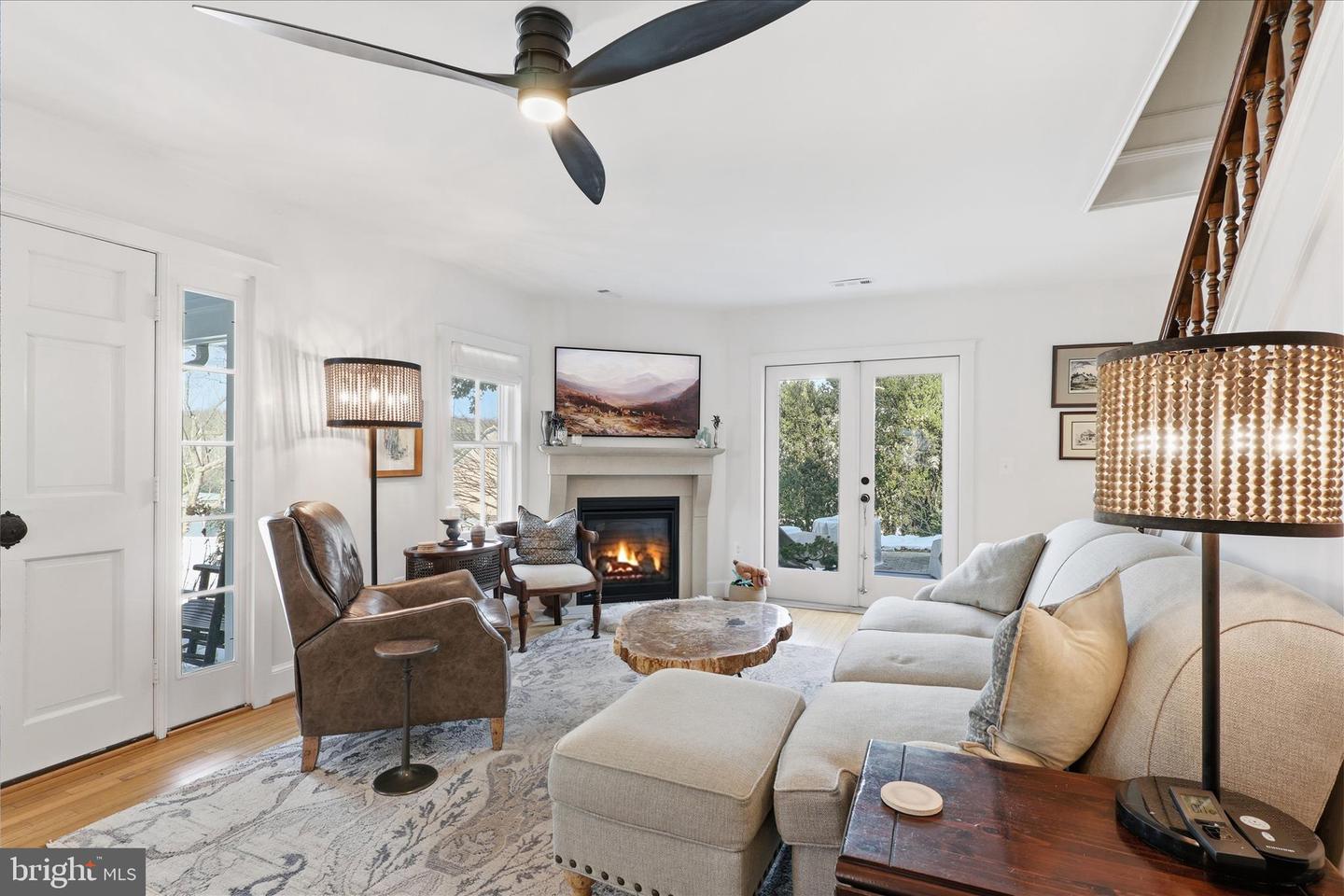 12717 CHESTNUT ST, CLIFTON, Virginia 20124, 3 Bedrooms Bedrooms, ,2 BathroomsBathrooms,Residential,For sale,12717 CHESTNUT ST,VAFX2288938 MLS # VAFX2288938