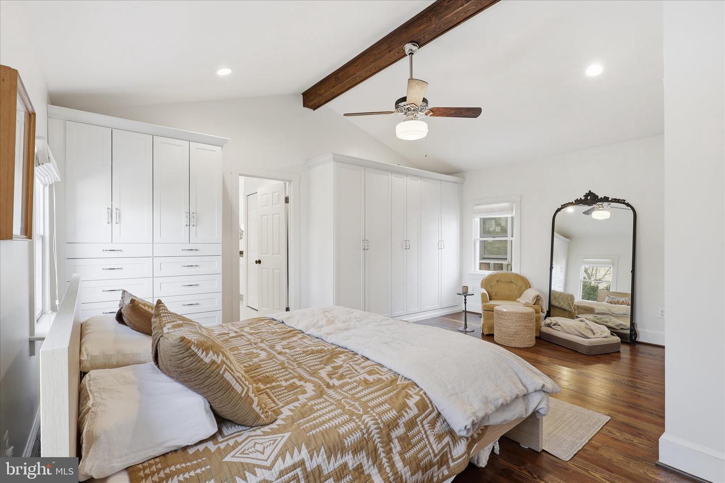 12717 CHESTNUT ST, CLIFTON, Virginia 20124, 3 Bedrooms Bedrooms, ,2 BathroomsBathrooms,Residential,For sale,12717 CHESTNUT ST,VAFX2288938 MLS # VAFX2288938