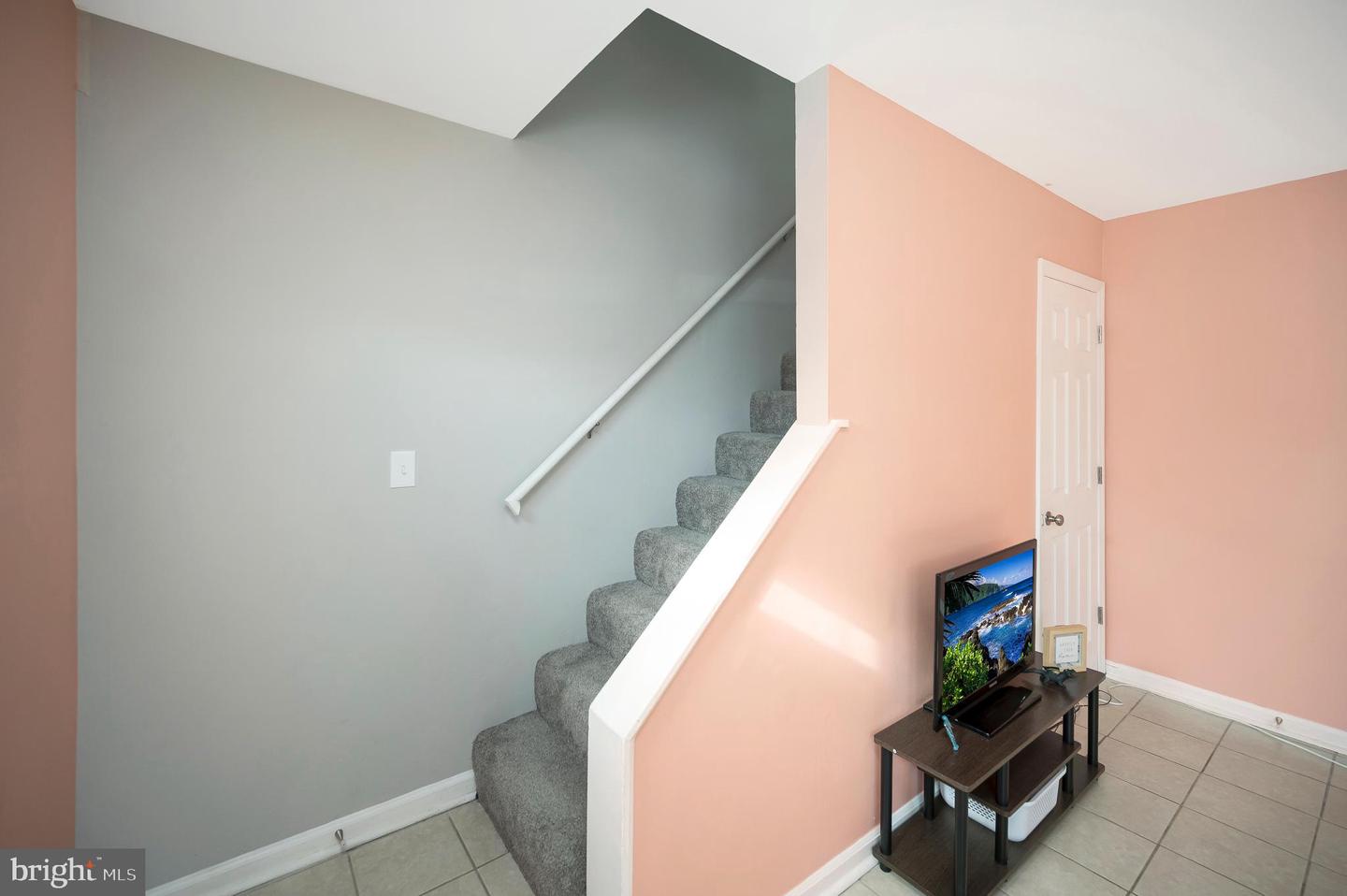 1609 MEADOW DR, FREDERICKSBURG, Virginia 22405, 3 Bedrooms Bedrooms, ,1 BathroomBathrooms,Residential,For sale,1609 MEADOW DR,VAST2045790 MLS # VAST2045790