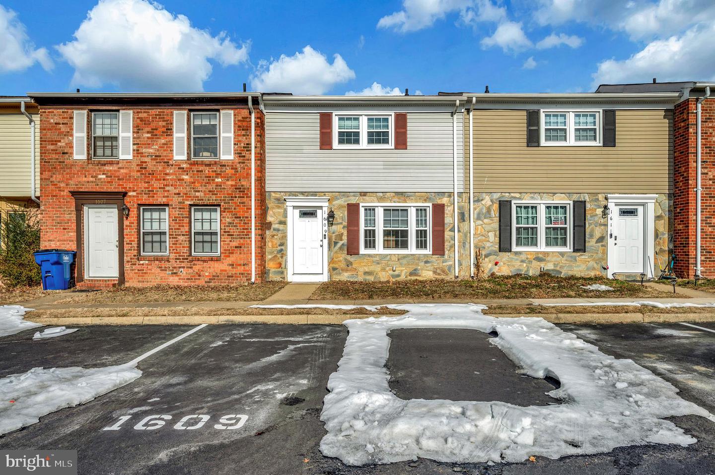 1609 MEADOW DR, FREDERICKSBURG, Virginia 22405, 3 Bedrooms Bedrooms, ,1 BathroomBathrooms,Residential,For sale,1609 MEADOW DR,VAST2045790 MLS # VAST2045790