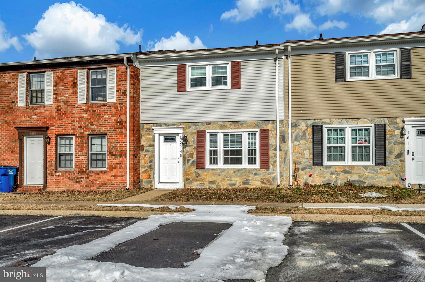 1609 MEADOW DR, FREDERICKSBURG, Virginia 22405, 3 Bedrooms Bedrooms, ,1 BathroomBathrooms,Residential,For sale,1609 MEADOW DR,VAST2045790 MLS # VAST2045790