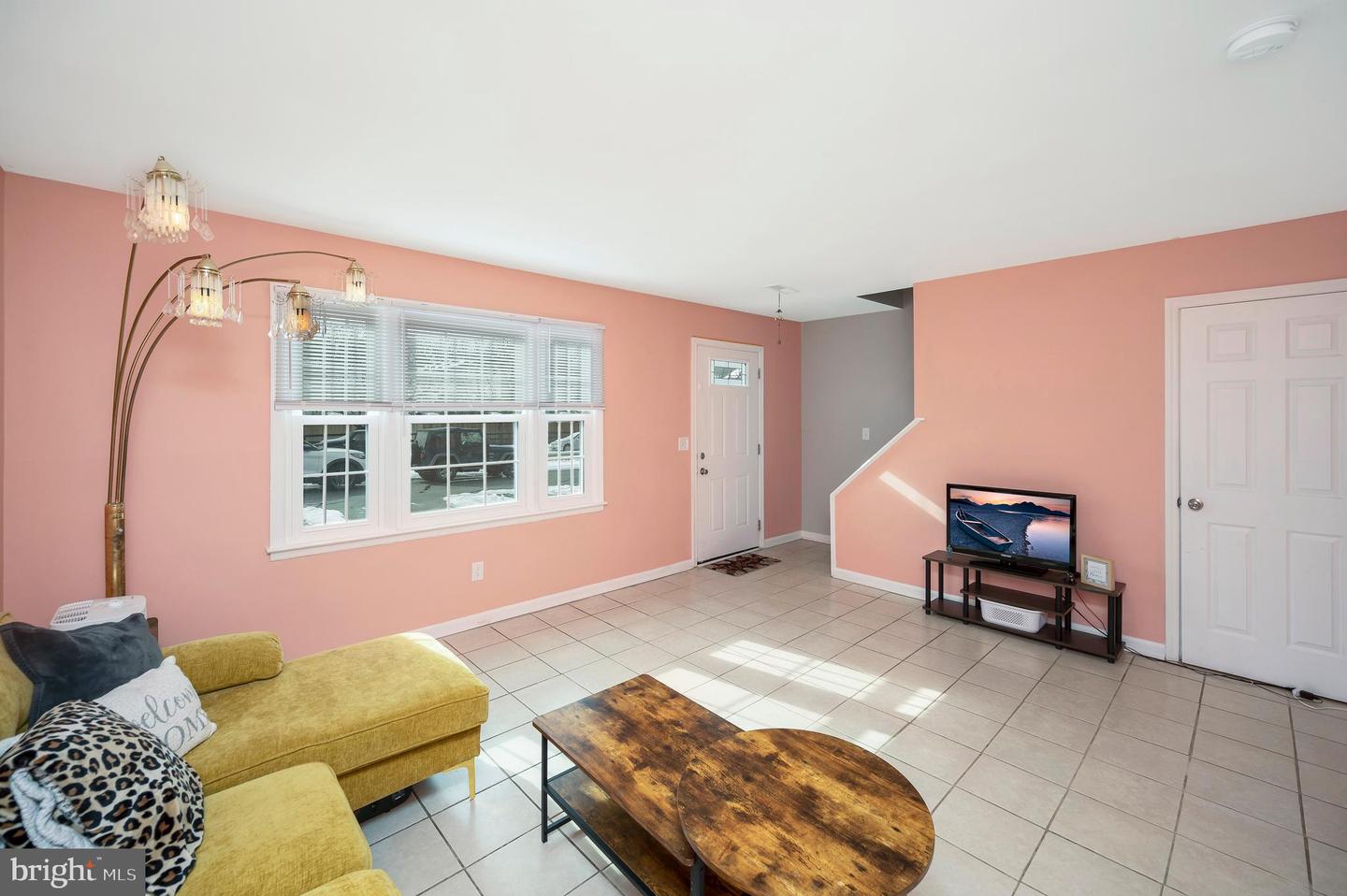 1609 MEADOW DR, FREDERICKSBURG, Virginia 22405, 3 Bedrooms Bedrooms, ,1 BathroomBathrooms,Residential,For sale,1609 MEADOW DR,VAST2045790 MLS # VAST2045790