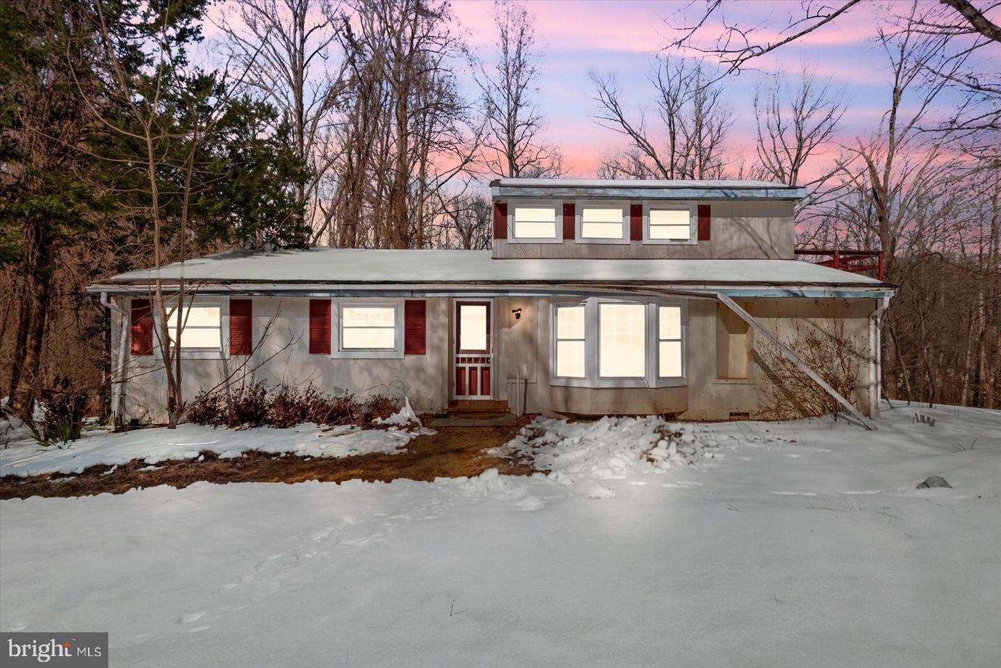 9301 ANTLER CT, FREDERICKSBURG, Virginia 22407, 4 Bedrooms Bedrooms, ,2 BathroomsBathrooms,Residential,For sale,9301 ANTLER CT,VASP2039064 MLS # VASP2039064