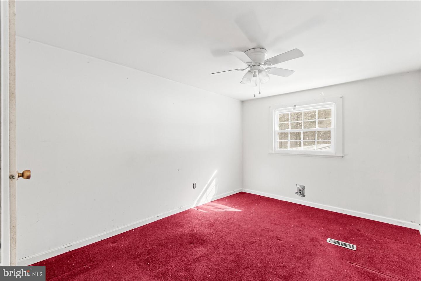 9301 ANTLER CT, FREDERICKSBURG, Virginia 22407, 4 Bedrooms Bedrooms, ,2 BathroomsBathrooms,Residential,For sale,9301 ANTLER CT,VASP2039064 MLS # VASP2039064