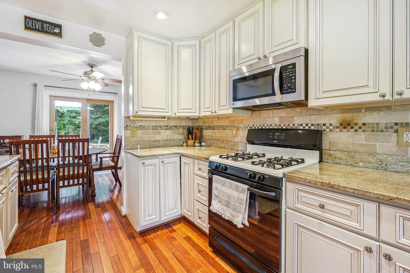 5420 RUMSEY PL, FAIRFAX, Virginia 22032, 4 Bedrooms Bedrooms, 10 Rooms Rooms,2 BathroomsBathrooms,Residential,For sale,5420 RUMSEY PL,VAFX2289068 MLS # VAFX2289068