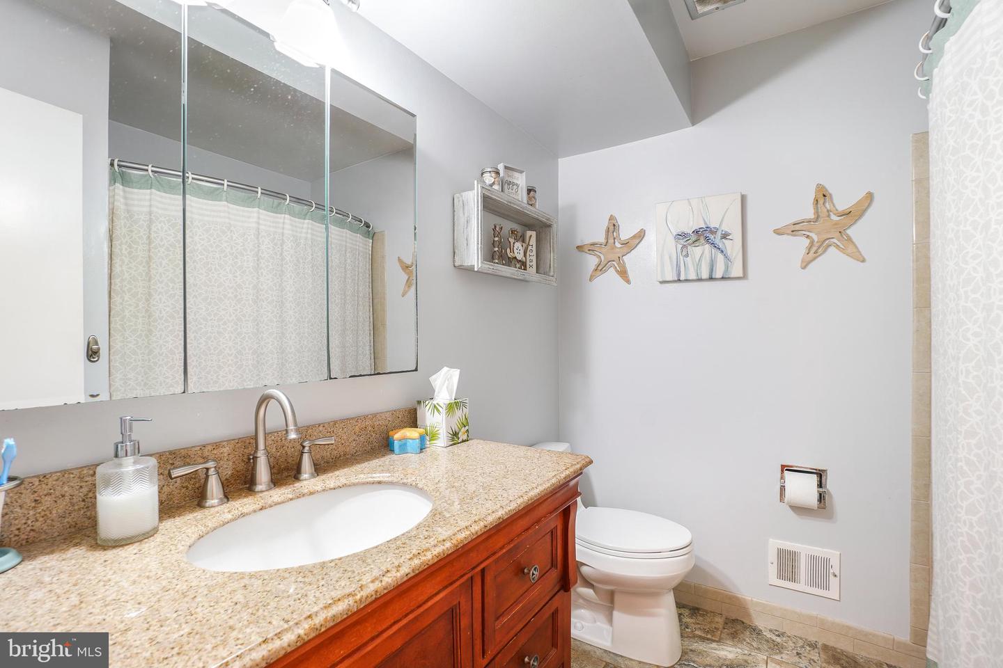 5420 RUMSEY PL, FAIRFAX, Virginia 22032, 4 Bedrooms Bedrooms, 10 Rooms Rooms,2 BathroomsBathrooms,Residential,For sale,5420 RUMSEY PL,VAFX2289068 MLS # VAFX2289068