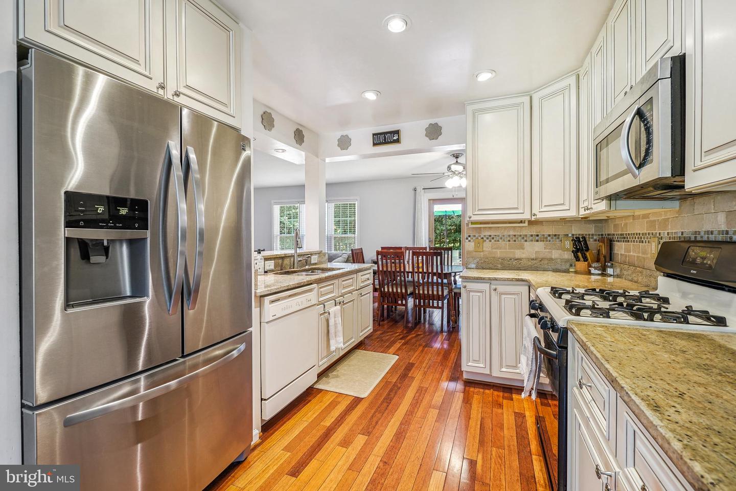 5420 RUMSEY PL, FAIRFAX, Virginia 22032, 4 Bedrooms Bedrooms, 10 Rooms Rooms,2 BathroomsBathrooms,Residential,For sale,5420 RUMSEY PL,VAFX2289068 MLS # VAFX2289068