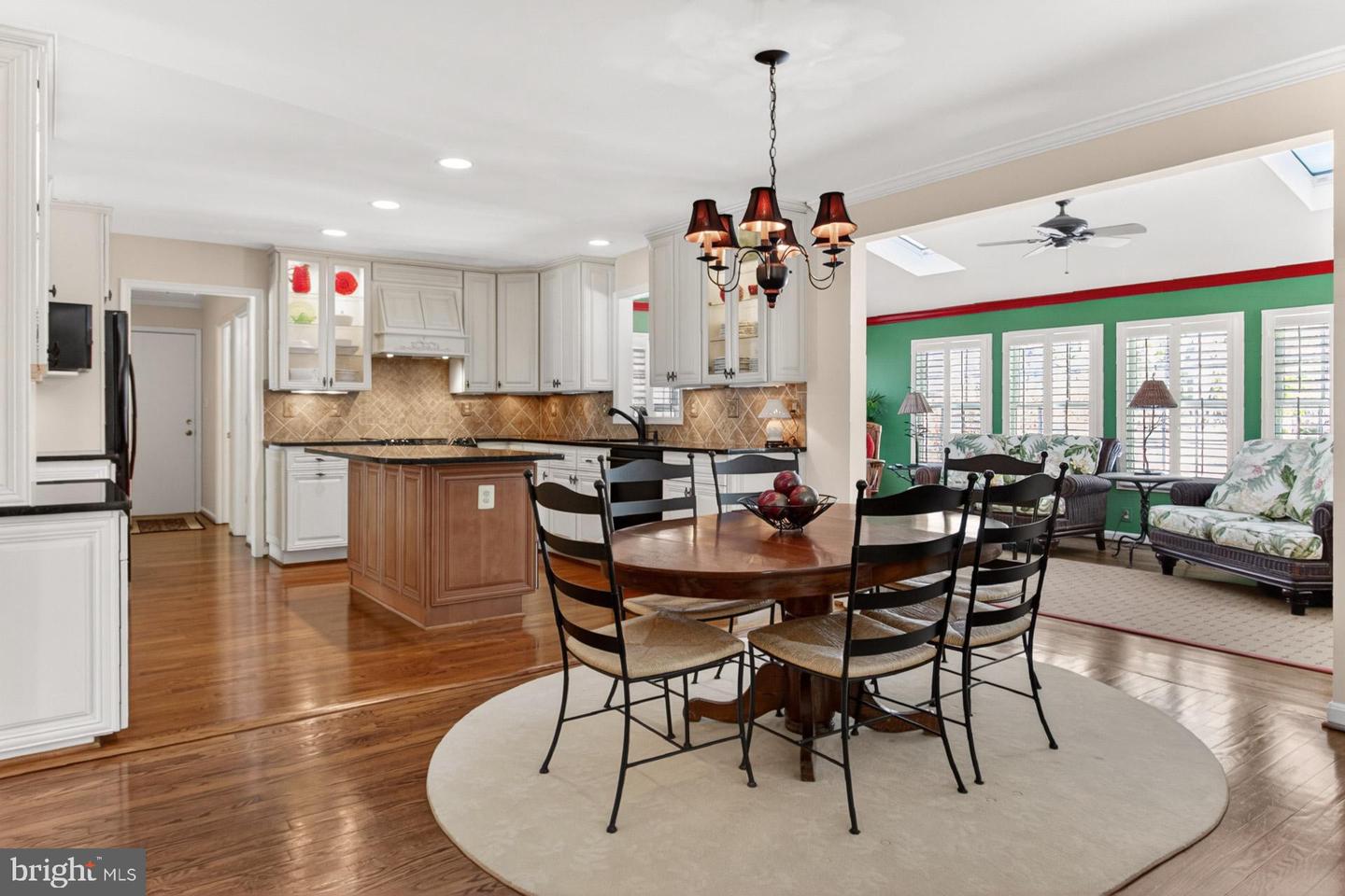 11604 HAVENNER RD, FAIRFAX STATION, Virginia 22039, 4 Bedrooms Bedrooms, ,3 BathroomsBathrooms,Residential,For sale,11604 HAVENNER RD,VAFX2289100 MLS # VAFX2289100 11604 HAVENNER RD, FAIRFAX STATION, Virginia 22039, 4 Bedrooms Bedrooms, ,3 BathroomsBathrooms,Residential,For sale,11604 HAVENNER RD,VAFX2289100 MLS # VAFX2289100