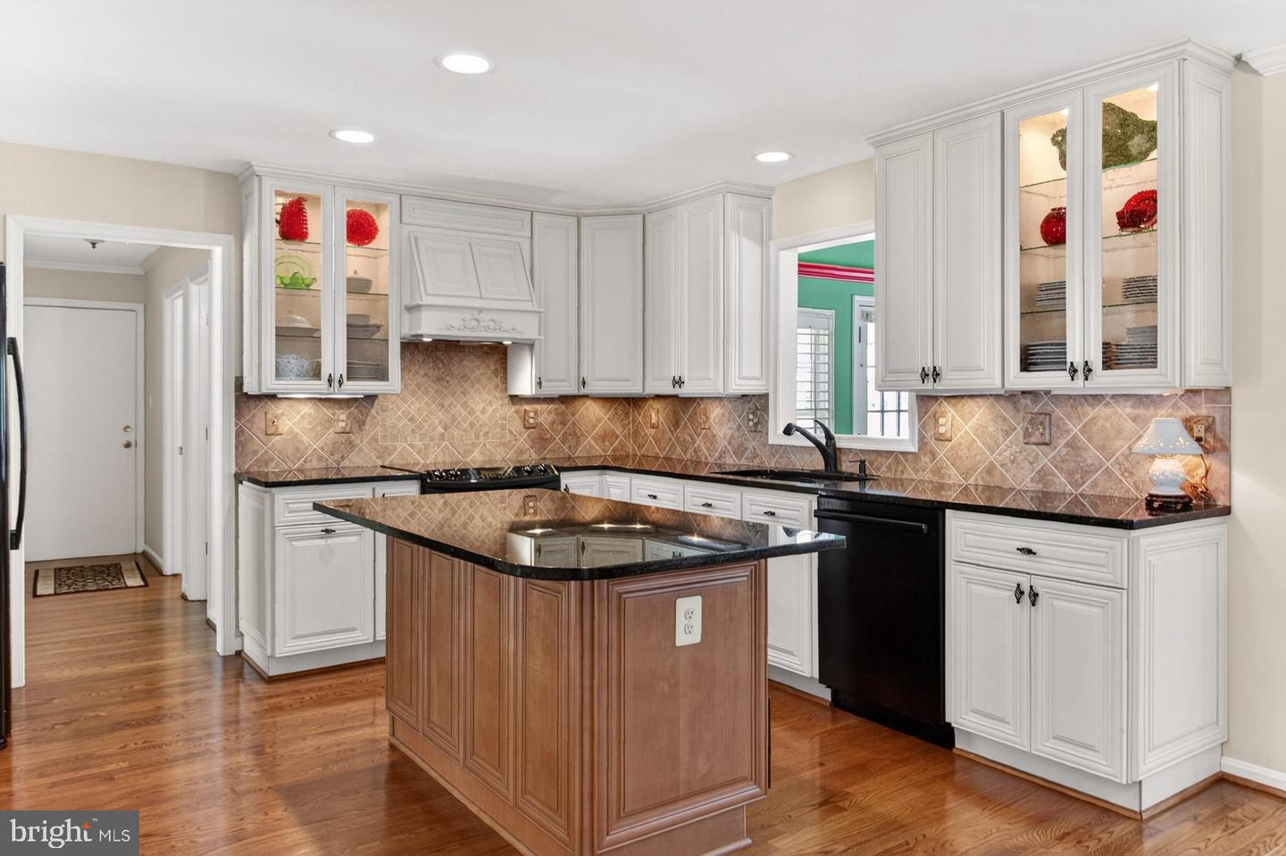 11604 HAVENNER RD, FAIRFAX STATION, Virginia 22039, 4 Bedrooms Bedrooms, ,3 BathroomsBathrooms,Residential,For sale,11604 HAVENNER RD,VAFX2289100 MLS # VAFX2289100 11604 HAVENNER RD, FAIRFAX STATION, Virginia 22039, 4 Bedrooms Bedrooms, ,3 BathroomsBathrooms,Residential,For sale,11604 HAVENNER RD,VAFX2289100 MLS # VAFX2289100