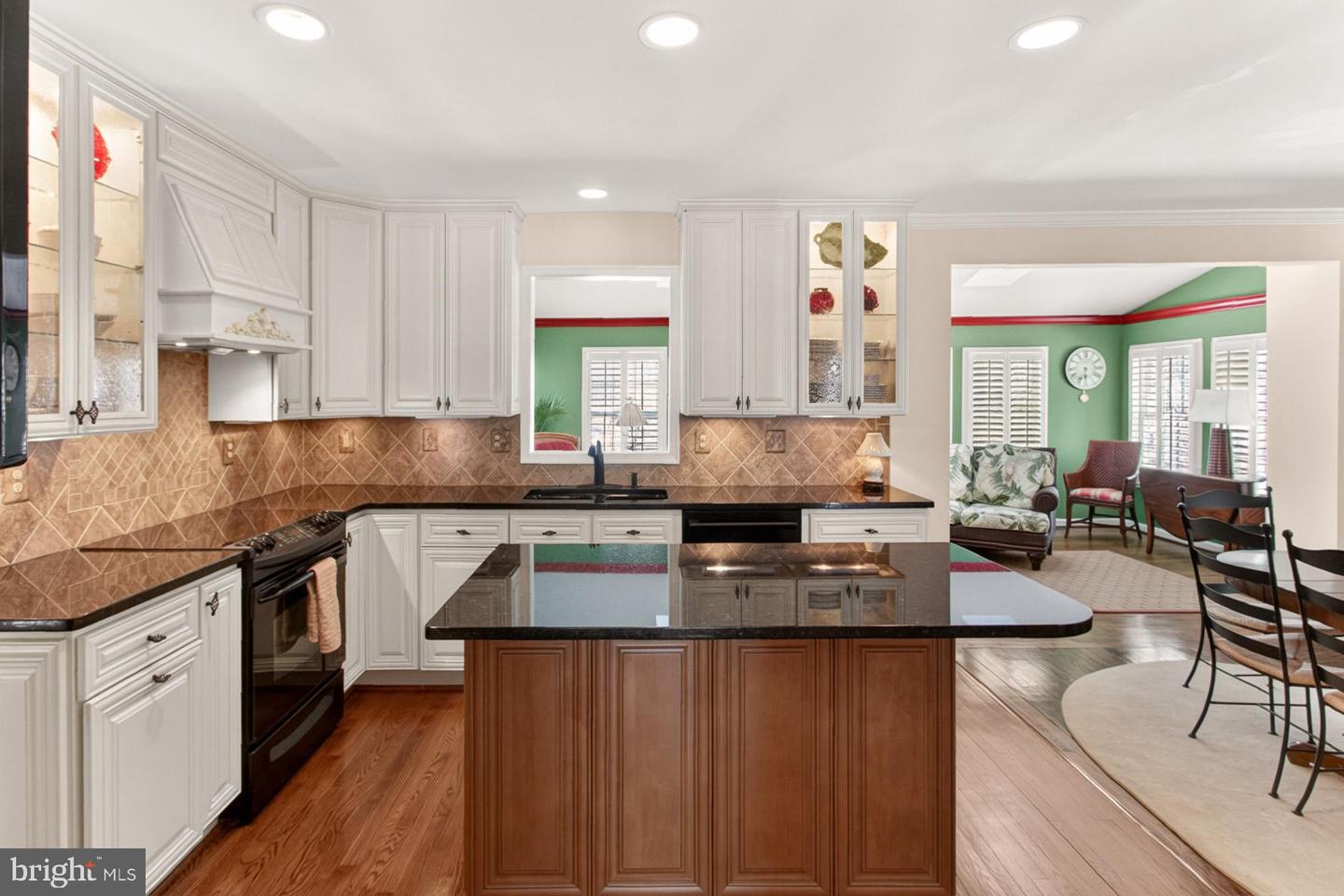 11604 HAVENNER RD, FAIRFAX STATION, Virginia 22039, 4 Bedrooms Bedrooms, ,3 BathroomsBathrooms,Residential,For sale,11604 HAVENNER RD,VAFX2289100 MLS # VAFX2289100 11604 HAVENNER RD, FAIRFAX STATION, Virginia 22039, 4 Bedrooms Bedrooms, ,3 BathroomsBathrooms,Residential,For sale,11604 HAVENNER RD,VAFX2289100 MLS # VAFX2289100