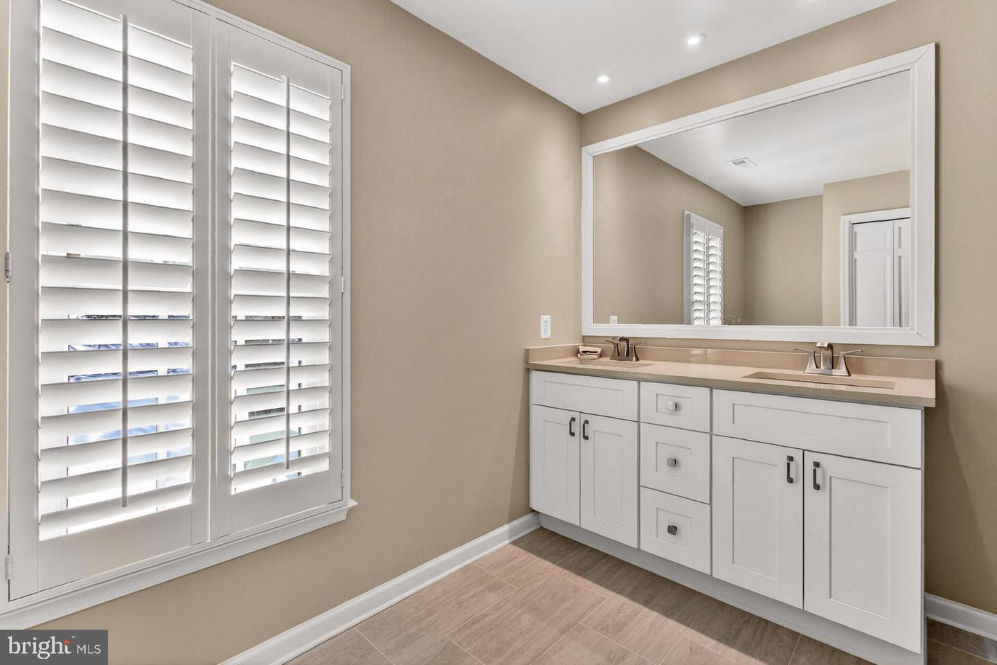 11604 HAVENNER RD, FAIRFAX STATION, Virginia 22039, 4 Bedrooms Bedrooms, ,3 BathroomsBathrooms,Residential,For sale,11604 HAVENNER RD,VAFX2289100 MLS # VAFX2289100 11604 HAVENNER RD, FAIRFAX STATION, Virginia 22039, 4 Bedrooms Bedrooms, ,3 BathroomsBathrooms,Residential,For sale,11604 HAVENNER RD,VAFX2289100 MLS # VAFX2289100