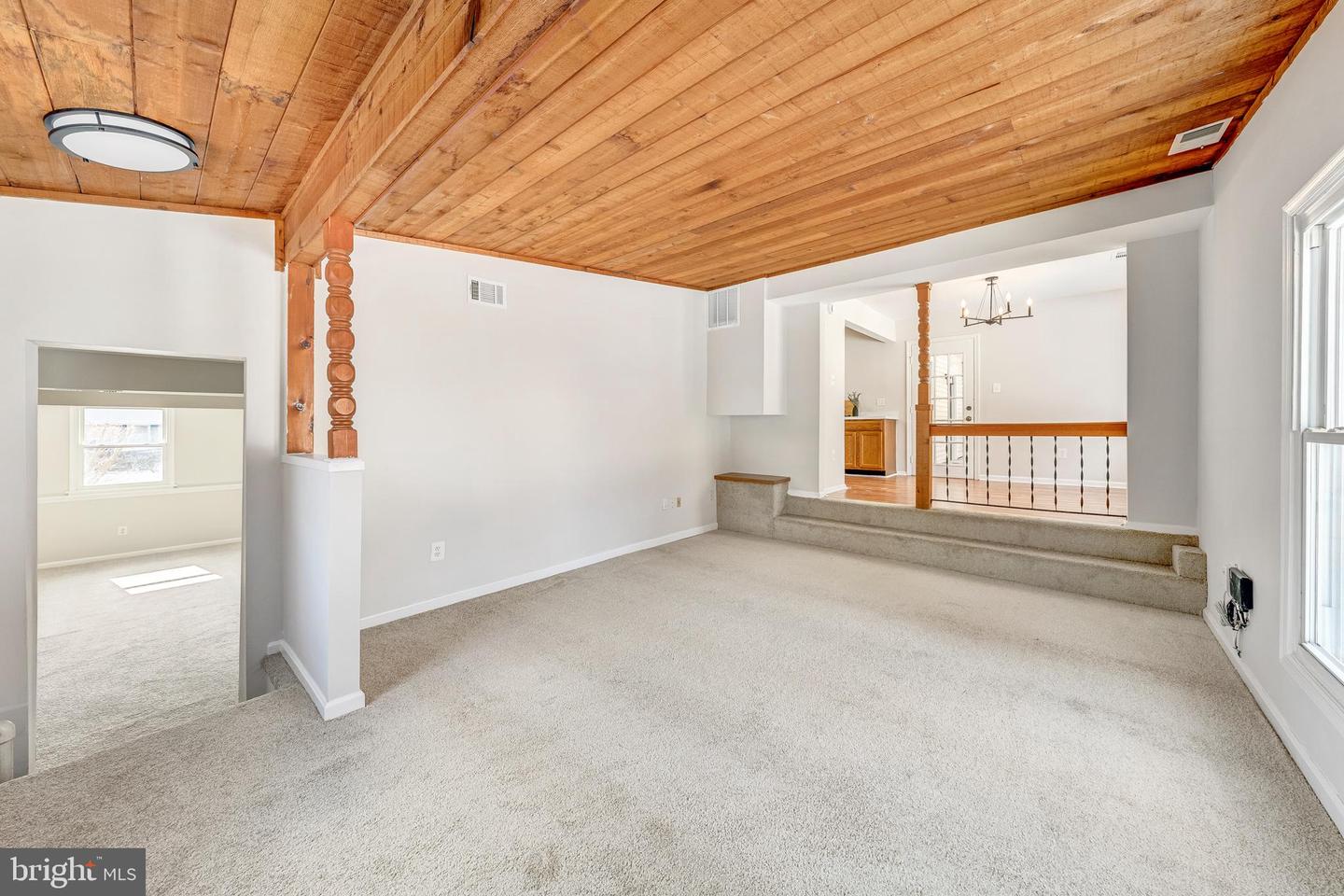 610 WORCHESTER ST, HERNDON, Virginia 20170, 3 Bedrooms Bedrooms, ,2 BathroomsBathrooms,Residential,For sale,610 WORCHESTER ST,VAFX2289128 MLS # VAFX2289128