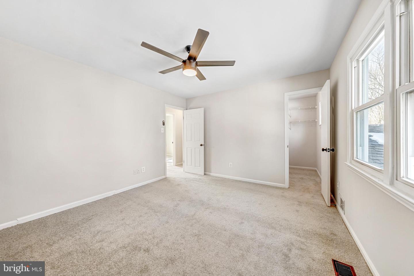 610 WORCHESTER ST, HERNDON, Virginia 20170, 3 Bedrooms Bedrooms, ,2 BathroomsBathrooms,Residential,For sale,610 WORCHESTER ST,VAFX2289128 MLS # VAFX2289128