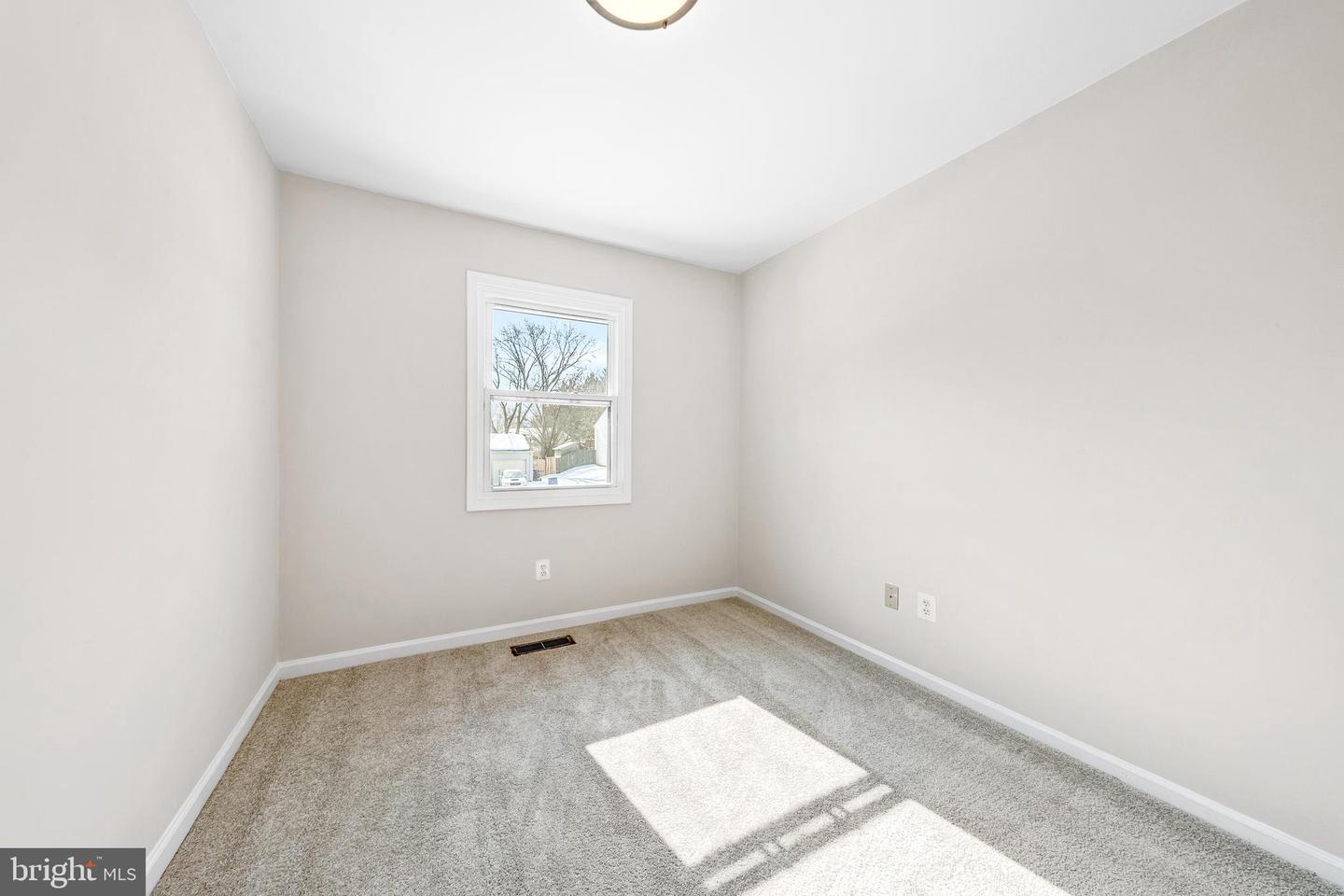 610 WORCHESTER ST, HERNDON, Virginia 20170, 3 Bedrooms Bedrooms, ,2 BathroomsBathrooms,Residential,For sale,610 WORCHESTER ST,VAFX2289128 MLS # VAFX2289128