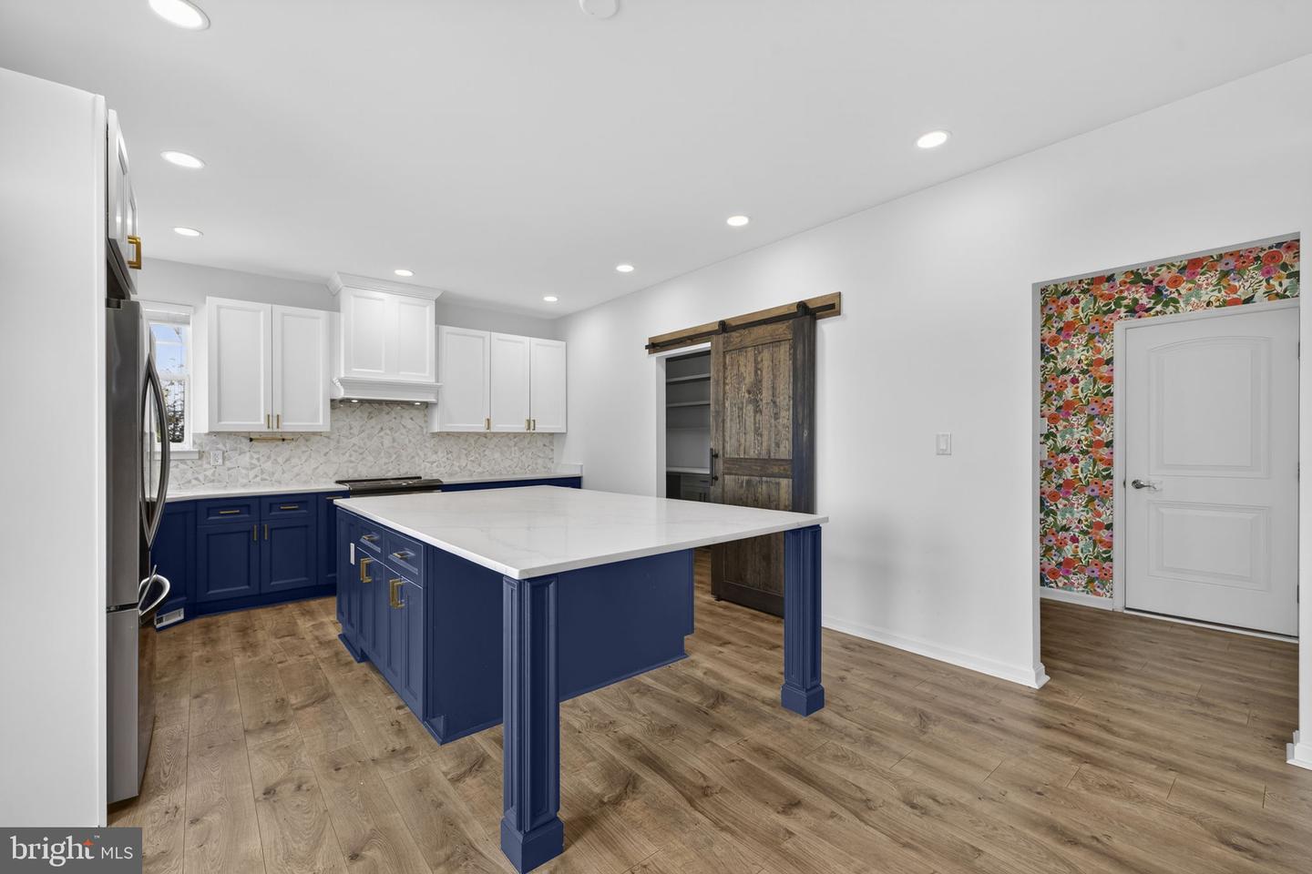 43132 BUTTERFLY WAY, LEESBURG, Virginia 20176, 5 Bedrooms Bedrooms, ,3 BathroomsBathrooms,Residential,For sale,43132 BUTTERFLY WAY,VALO2115292 MLS # VALO2115292