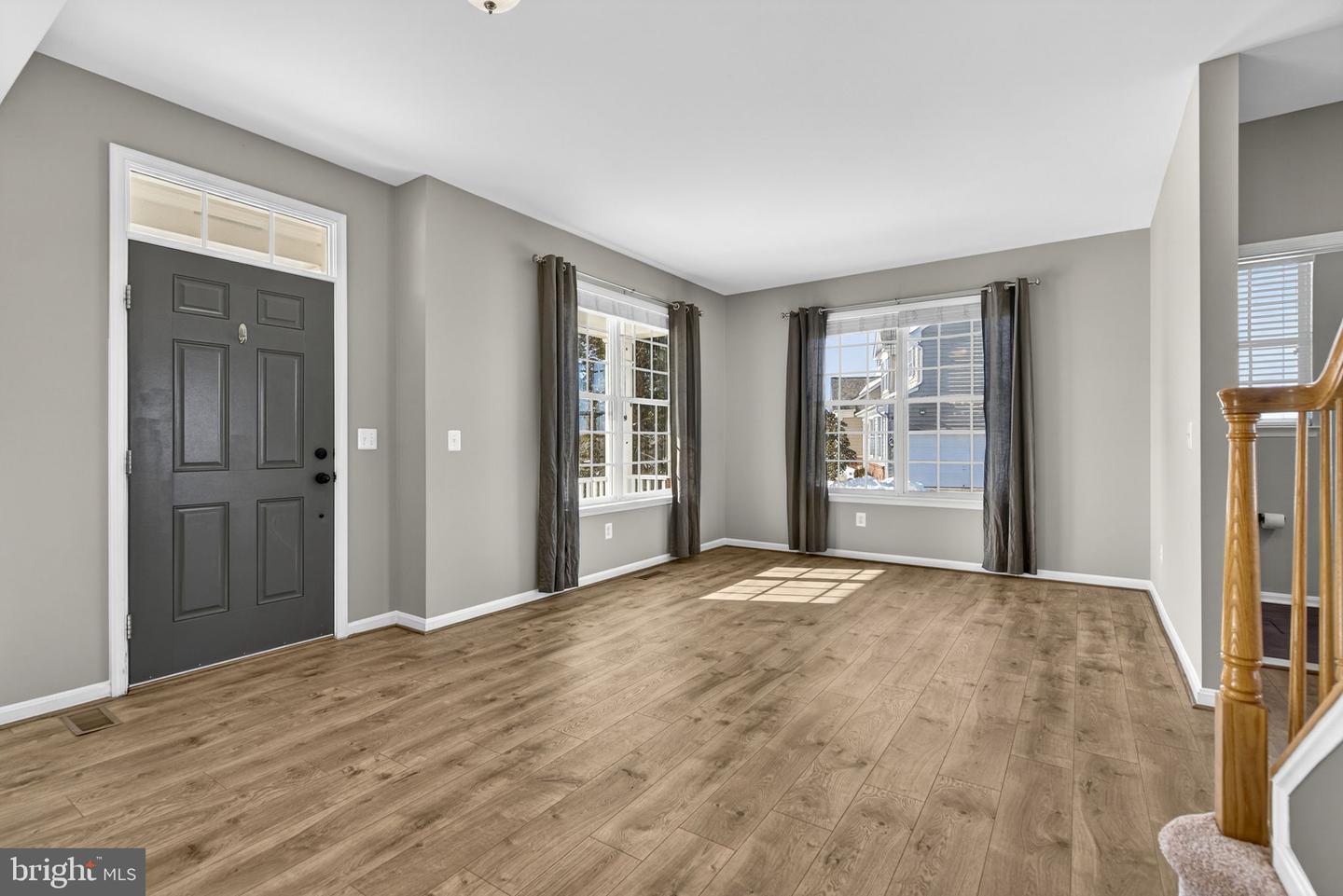 43132 BUTTERFLY WAY, LEESBURG, Virginia 20176, 5 Bedrooms Bedrooms, ,3 BathroomsBathrooms,Residential,For sale,43132 BUTTERFLY WAY,VALO2115292 MLS # VALO2115292