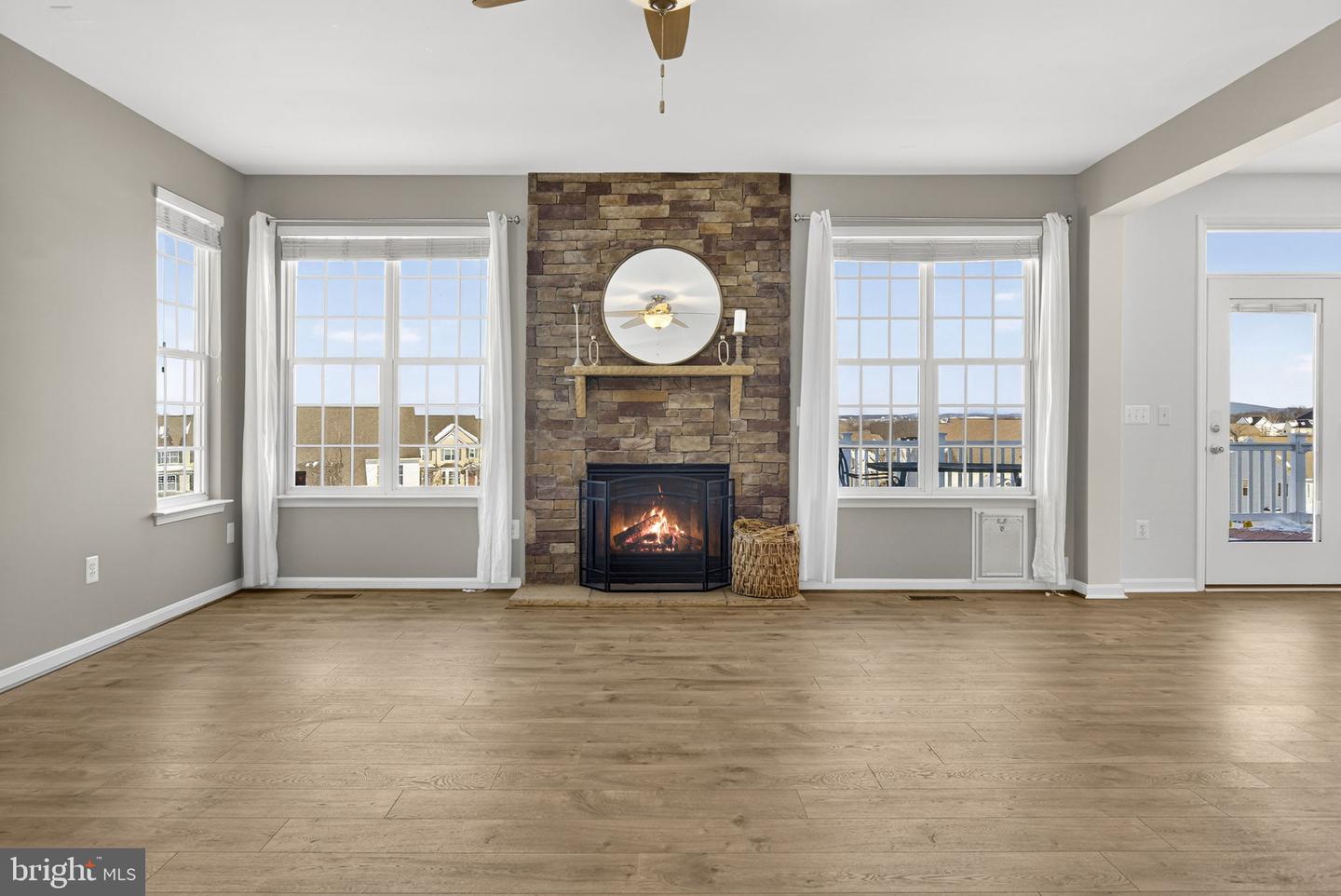 43132 BUTTERFLY WAY, LEESBURG, Virginia 20176, 5 Bedrooms Bedrooms, ,3 BathroomsBathrooms,Residential,For sale,43132 BUTTERFLY WAY,VALO2115292 MLS # VALO2115292