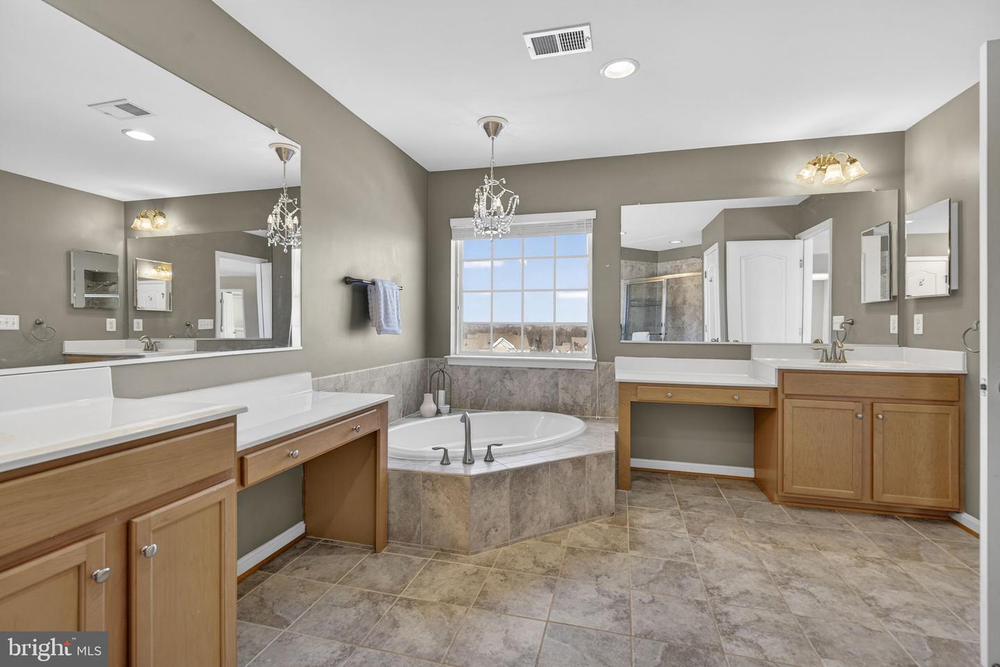 43132 BUTTERFLY WAY, LEESBURG, Virginia 20176, 5 Bedrooms Bedrooms, ,3 BathroomsBathrooms,Residential,For sale,43132 BUTTERFLY WAY,VALO2115292 MLS # VALO2115292