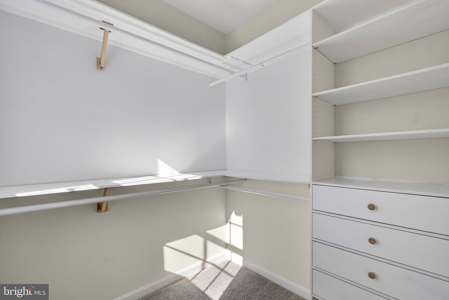 43132 BUTTERFLY WAY, LEESBURG, Virginia 20176, 5 Bedrooms Bedrooms, ,3 BathroomsBathrooms,Residential,For sale,43132 BUTTERFLY WAY,VALO2115292 MLS # VALO2115292