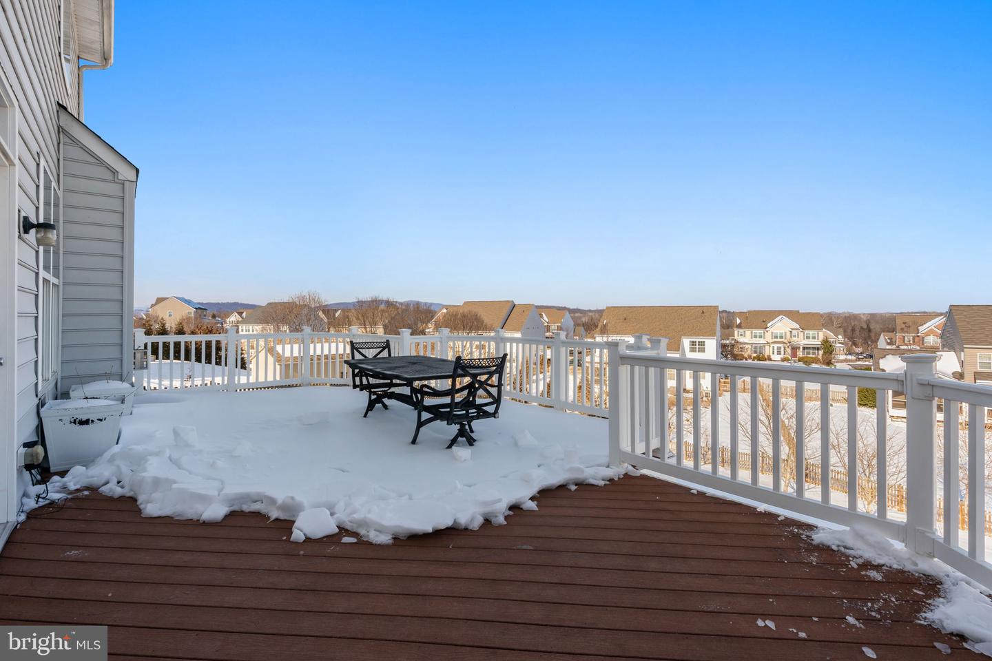 43132 BUTTERFLY WAY, LEESBURG, Virginia 20176, 5 Bedrooms Bedrooms, ,3 BathroomsBathrooms,Residential,For sale,43132 BUTTERFLY WAY,VALO2115292 MLS # VALO2115292