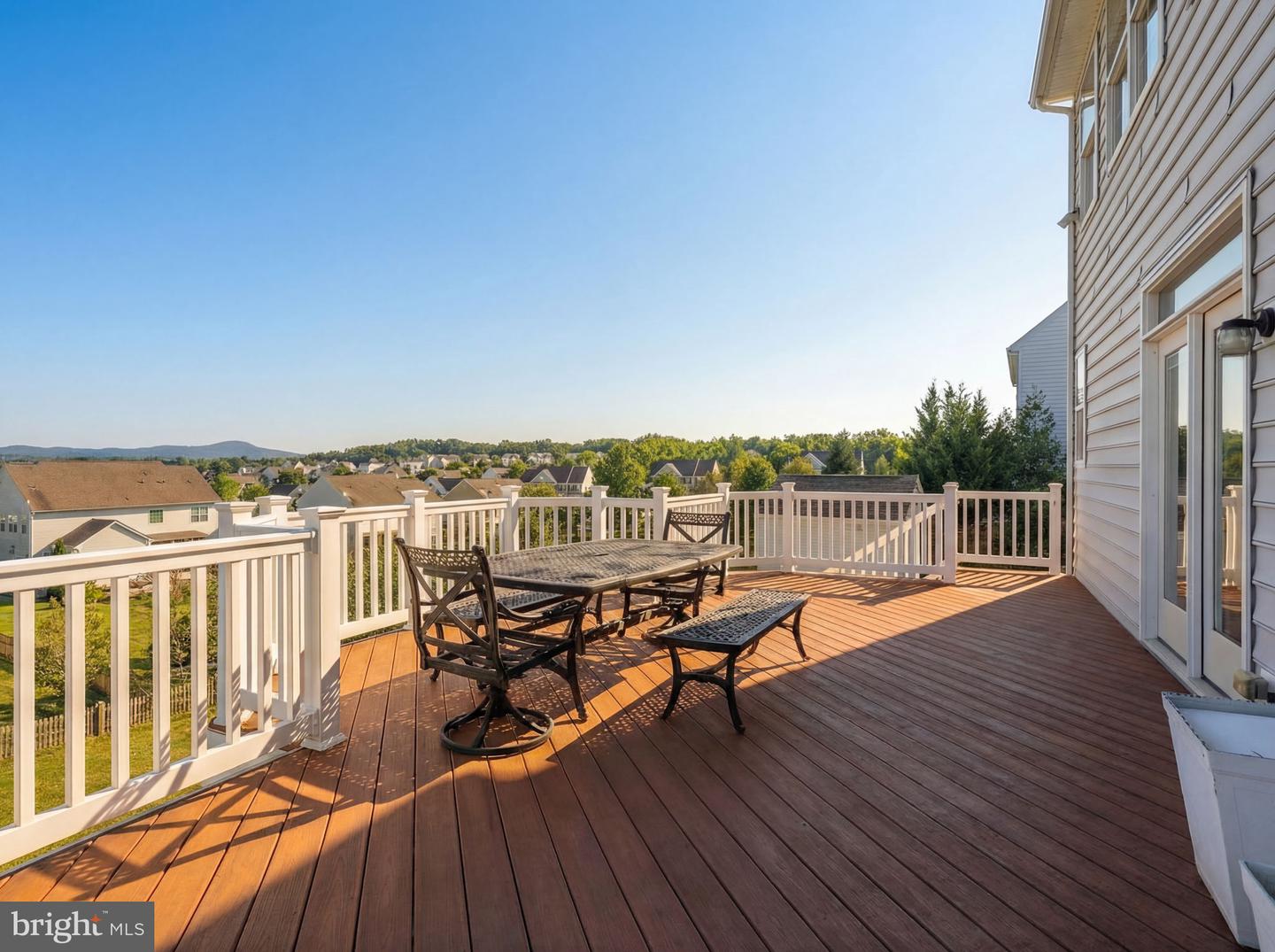 43132 BUTTERFLY WAY, LEESBURG, Virginia 20176, 5 Bedrooms Bedrooms, ,3 BathroomsBathrooms,Residential,For sale,43132 BUTTERFLY WAY,VALO2115292 MLS # VALO2115292