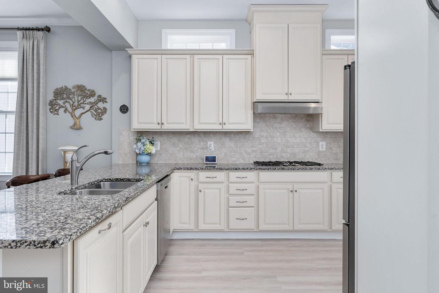 7911 BURBANK AVE, FREDERICKSBURG, Virginia 22407, 2 Bedrooms Bedrooms, 10 Rooms Rooms,2 BathroomsBathrooms,Residential,For sale,7911 BURBANK AVE,VASP2039090 MLS # VASP2039090