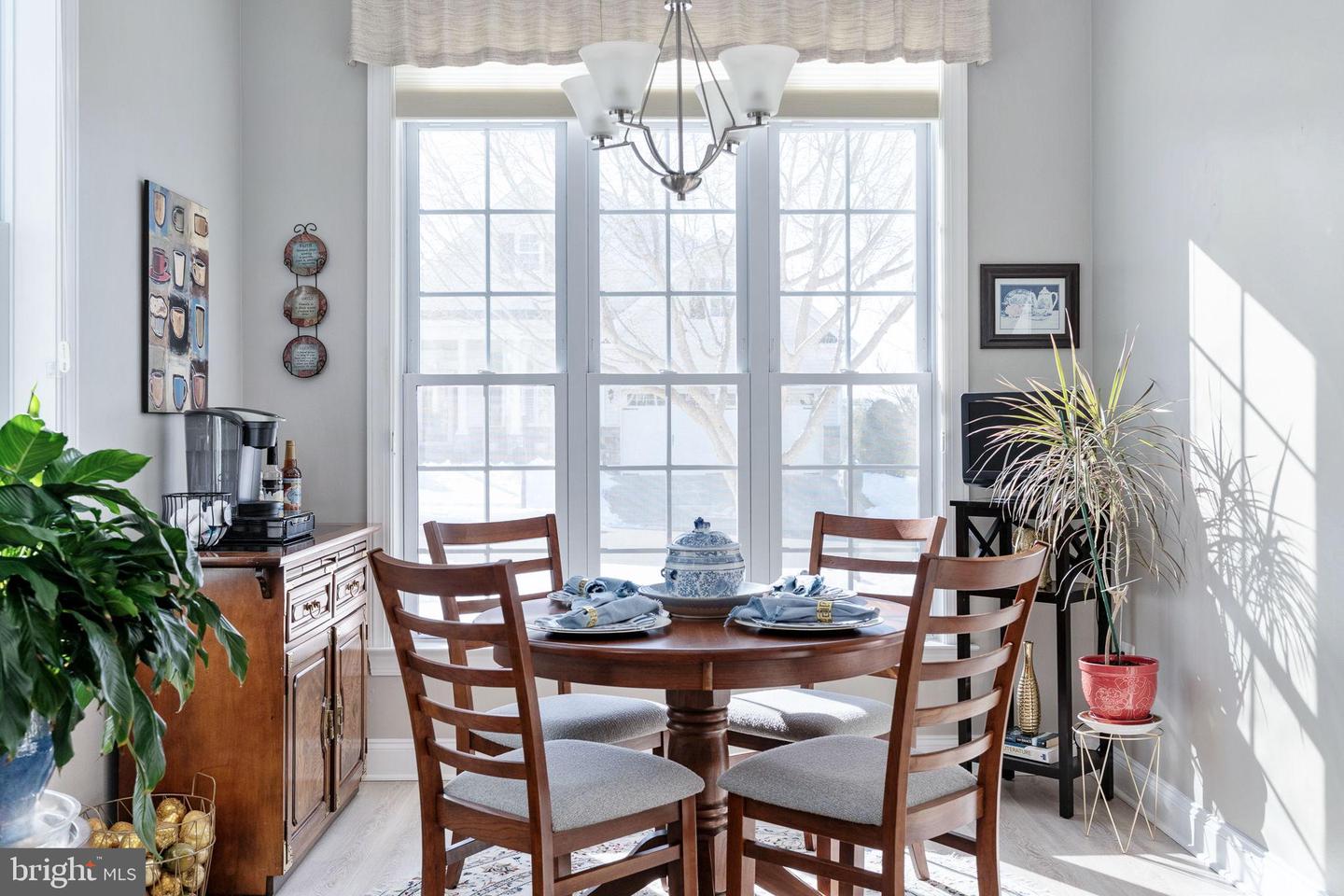 7911 BURBANK AVE, FREDERICKSBURG, Virginia 22407, 2 Bedrooms Bedrooms, 10 Rooms Rooms,2 BathroomsBathrooms,Residential,For sale,7911 BURBANK AVE,VASP2039090 MLS # VASP2039090