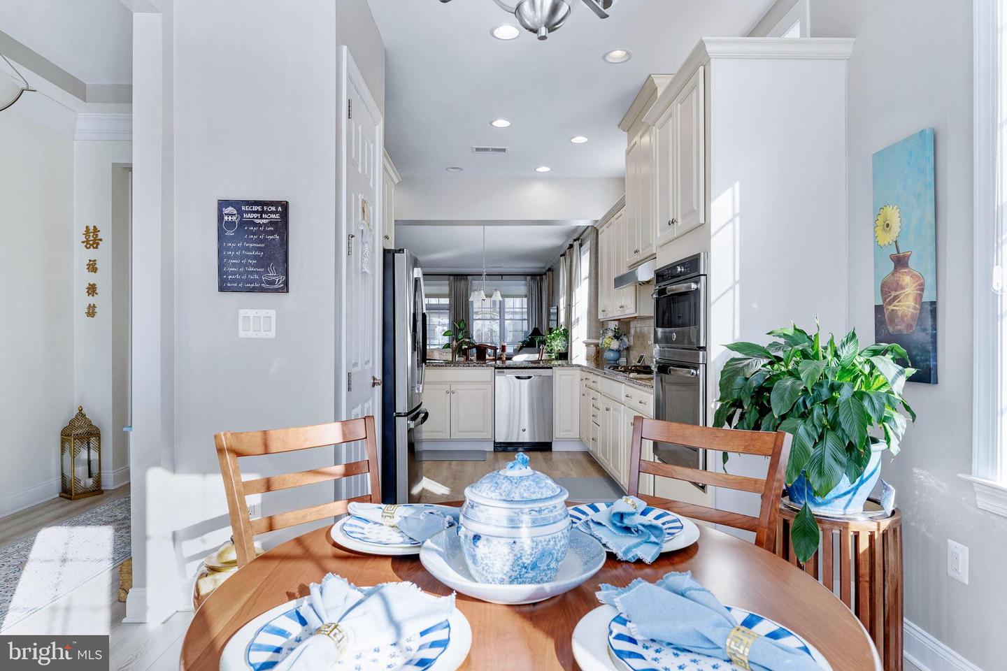 7911 BURBANK AVE, FREDERICKSBURG, Virginia 22407, 2 Bedrooms Bedrooms, 10 Rooms Rooms,2 BathroomsBathrooms,Residential,For sale,7911 BURBANK AVE,VASP2039090 MLS # VASP2039090