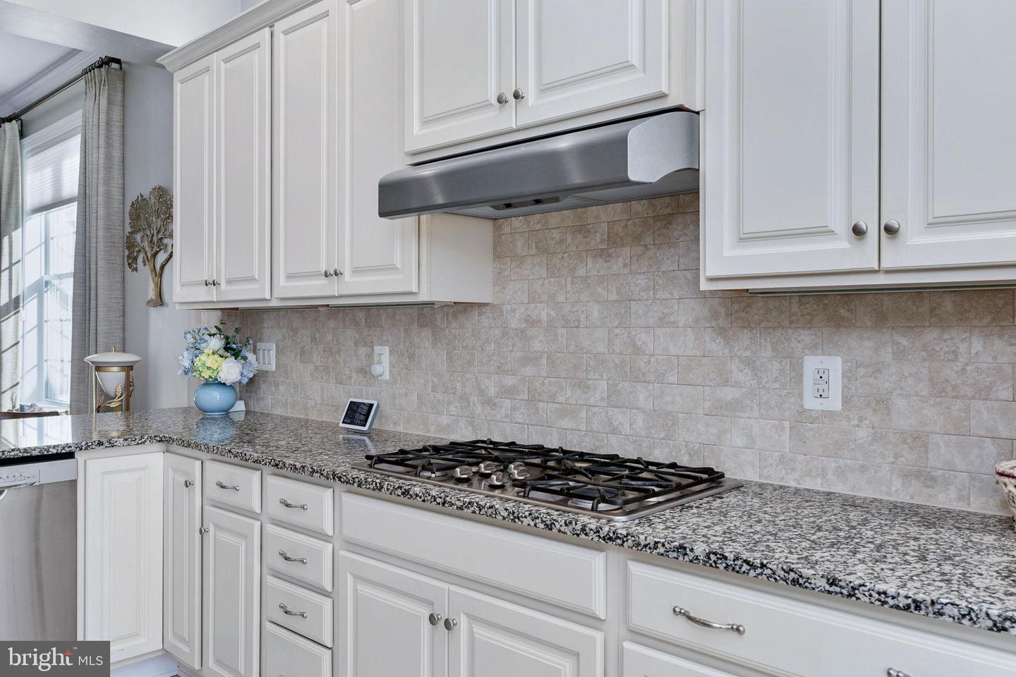 7911 BURBANK AVE, FREDERICKSBURG, Virginia 22407, 2 Bedrooms Bedrooms, 10 Rooms Rooms,2 BathroomsBathrooms,Residential,For sale,7911 BURBANK AVE,VASP2039090 MLS # VASP2039090