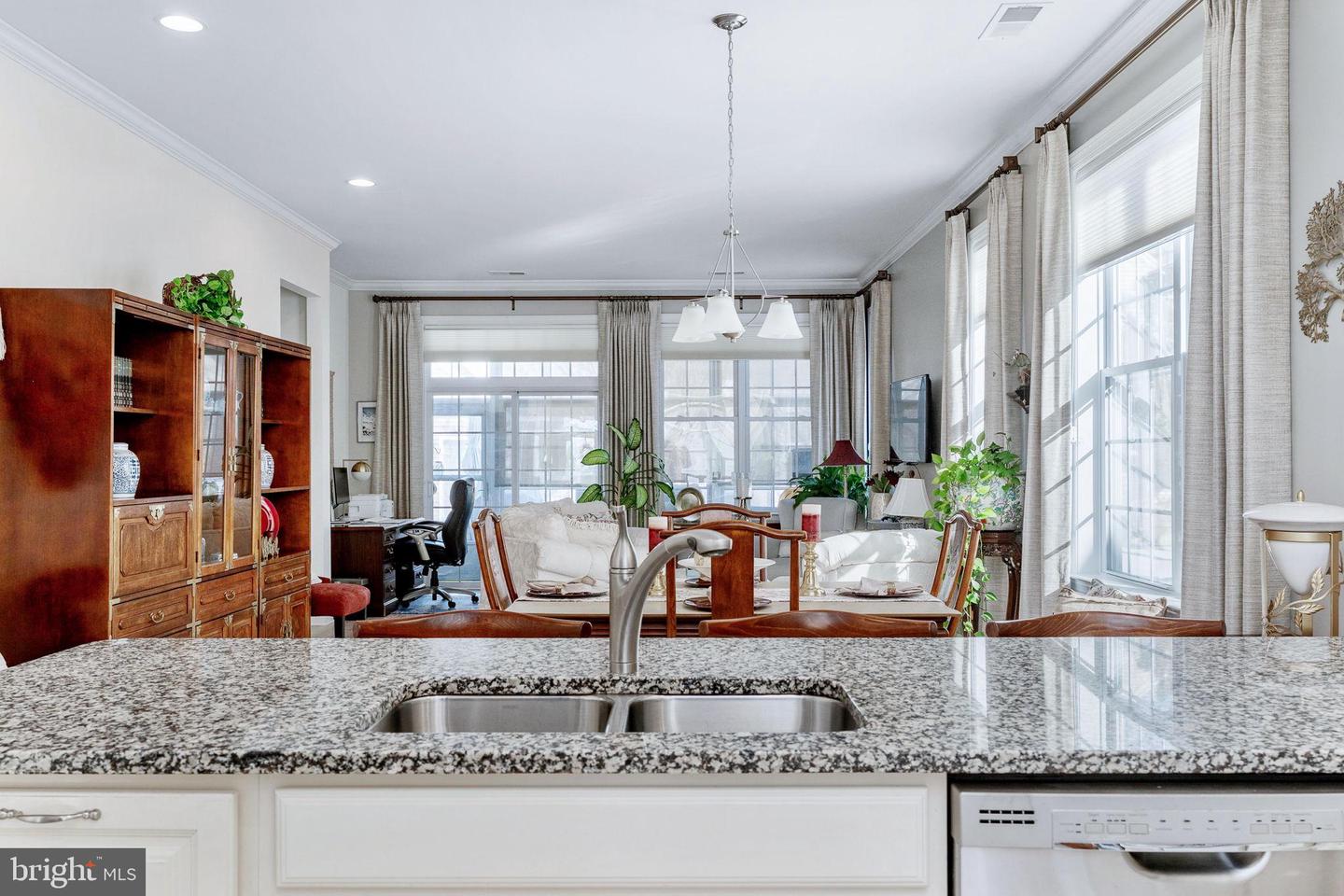 7911 BURBANK AVE, FREDERICKSBURG, Virginia 22407, 2 Bedrooms Bedrooms, 10 Rooms Rooms,2 BathroomsBathrooms,Residential,For sale,7911 BURBANK AVE,VASP2039090 MLS # VASP2039090