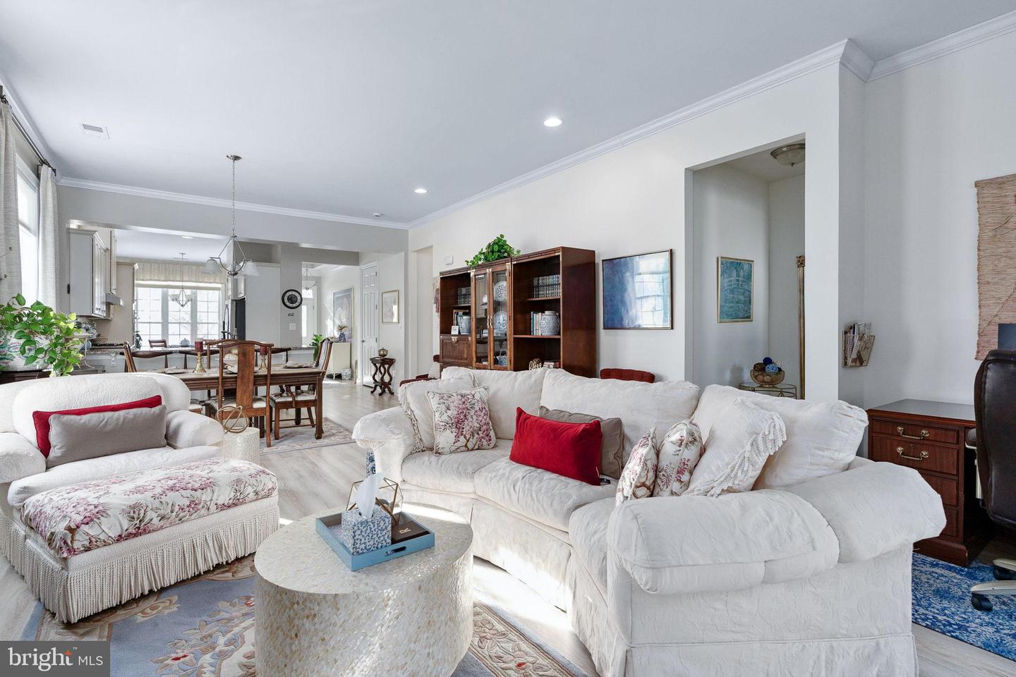 7911 BURBANK AVE, FREDERICKSBURG, Virginia 22407, 2 Bedrooms Bedrooms, 10 Rooms Rooms,2 BathroomsBathrooms,Residential,For sale,7911 BURBANK AVE,VASP2039090 MLS # VASP2039090