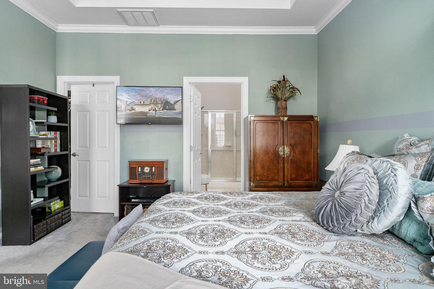 7911 BURBANK AVE, FREDERICKSBURG, Virginia 22407, 2 Bedrooms Bedrooms, 10 Rooms Rooms,2 BathroomsBathrooms,Residential,For sale,7911 BURBANK AVE,VASP2039090 MLS # VASP2039090