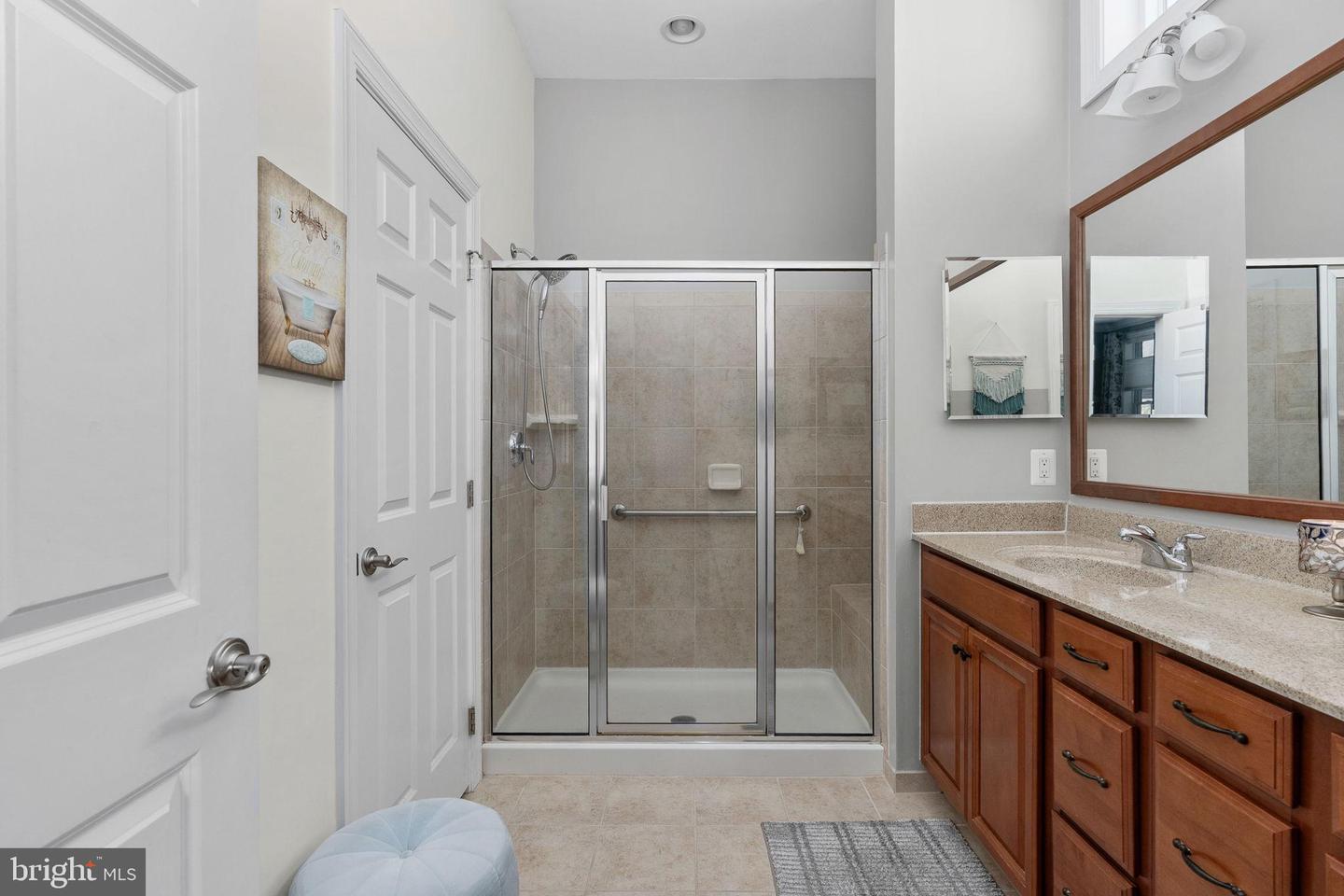 7911 BURBANK AVE, FREDERICKSBURG, Virginia 22407, 2 Bedrooms Bedrooms, 10 Rooms Rooms,2 BathroomsBathrooms,Residential,For sale,7911 BURBANK AVE,VASP2039090 MLS # VASP2039090